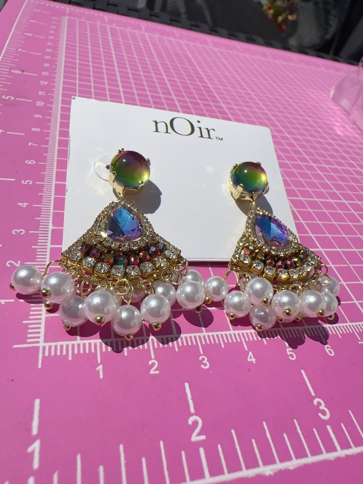 Designer Noir gold tone tear drop colorful reflective triangle pearls Size ONE SIZE - 2 Thumbnail