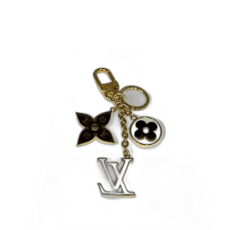 Louis Vuitton Louis Vuitton Keychain Accessory-yf Size ONE SIZE - 1 Thumbnail