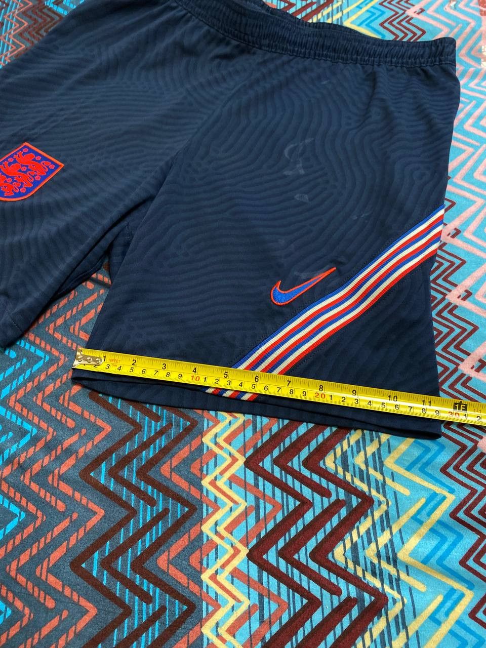 Nike shorts logo Football England Nike DRI-FIT Vintage Y2K Size US 34 / EU 50 - 6 Thumbnail