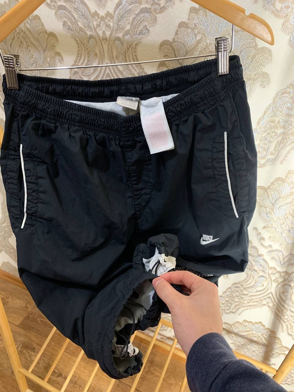 Nike VERY RARE NIKE NYLON SPORTSWEAR SHORTS RETRO Y2K 90s SK8 Size US 34 / EU 50 - 8 Thumbnail