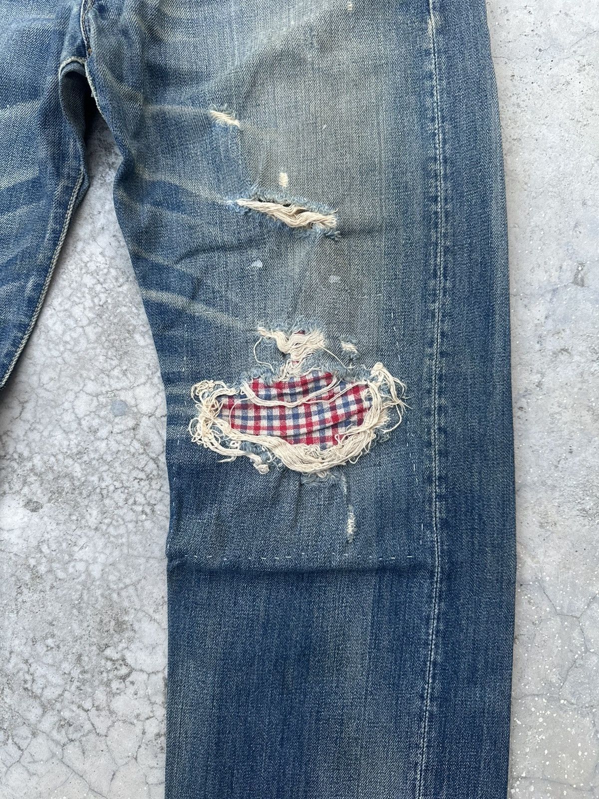 Levi's Vintage Levi's 501 Big E 1971 Distressed Jeans Size US 34 / EU 50 - 10 Thumbnail