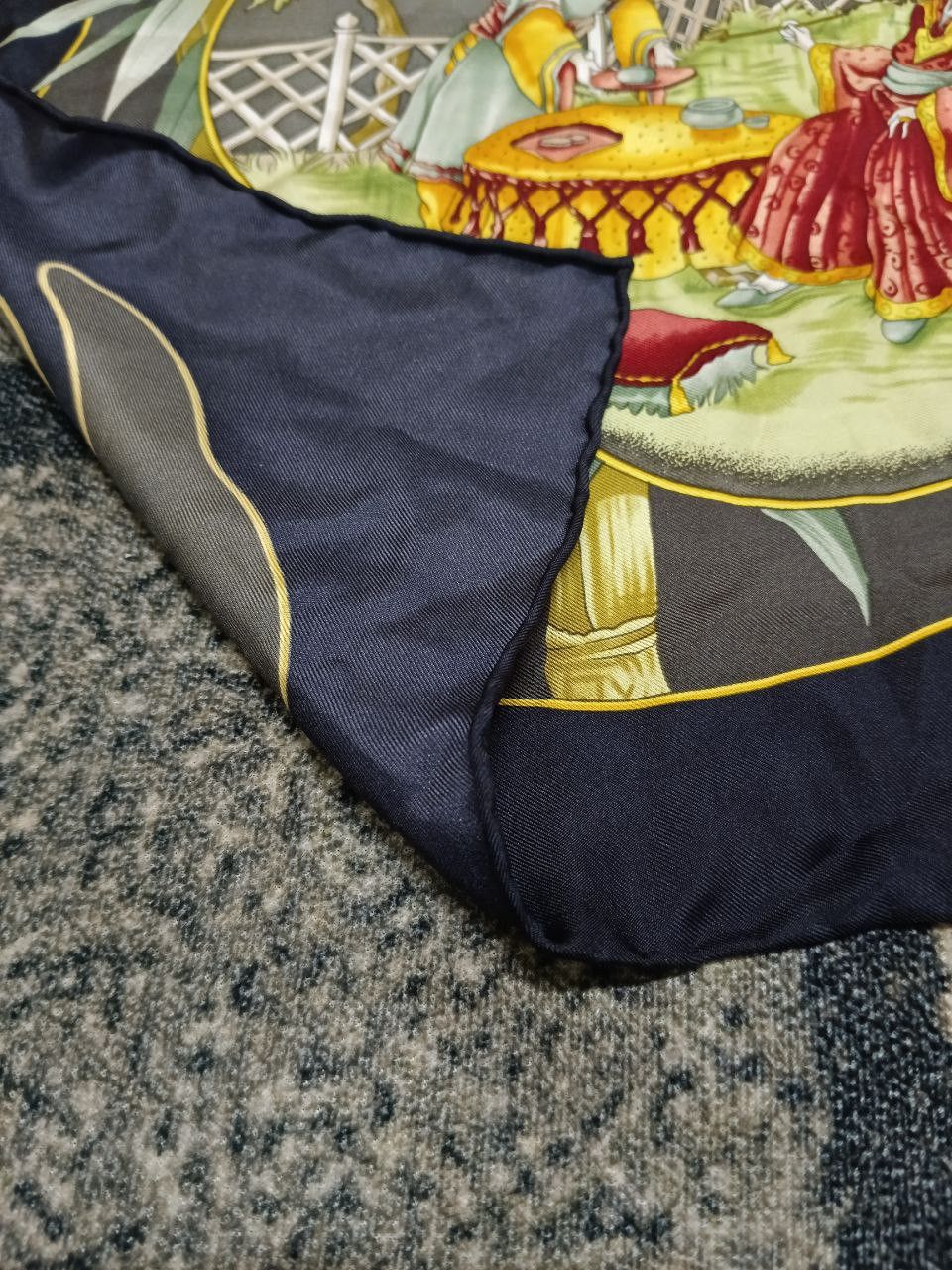 Salvatore Ferragamo × SikSilk SALVATORE FARRAGAMO SILK FULLPRINT SCARVES Size ONE SIZE - 5 Thumbnail