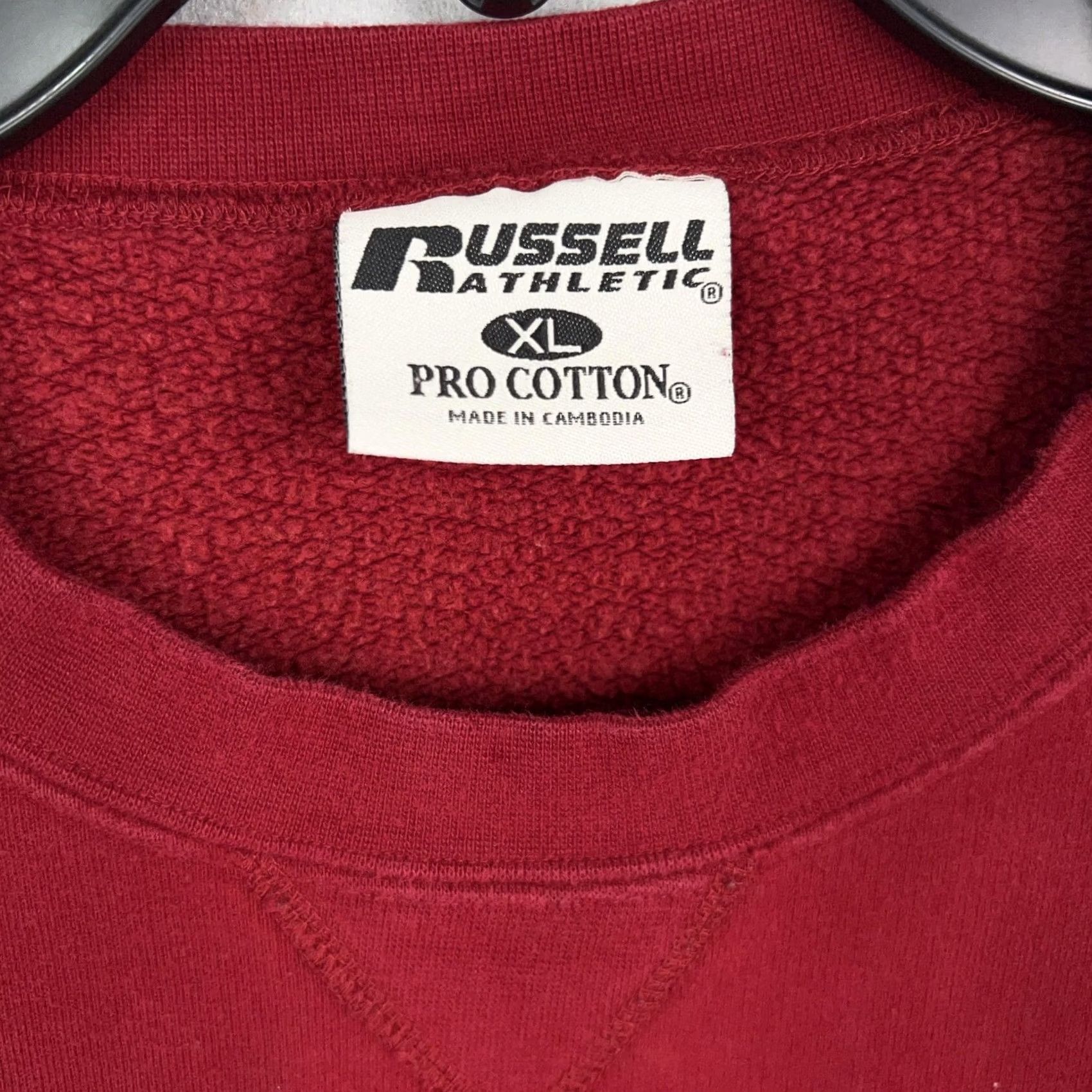 Russell Athletic VINTAGE Russell Sweatshirt Mens XL Red Crewneck Pro Cotton Embroidered Russell Athletic Sweatshirt Men XL Red Embroidered Cotton Pro Nike Size US XL / EU 56 / 4 - 4 Thumbnail