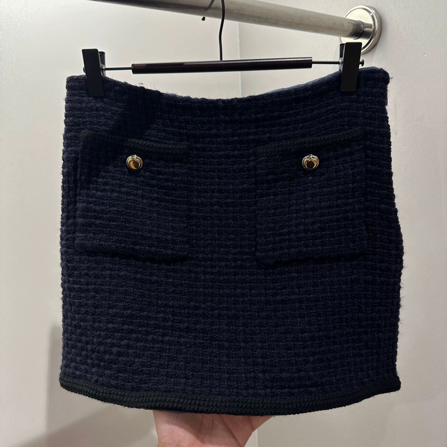 Miu Miu MIU MIU apr582 dual pocket logo wool skirt 36 Size 25" / US 0 / IT 36 - 6 Thumbnail