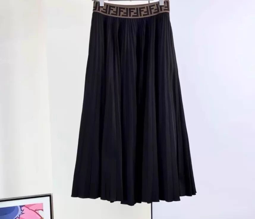 Fendi FENDI 38 black skirt Size 26" / US 2 / IT 38 - 1 Thumbnail