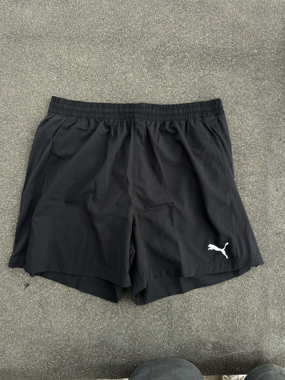 Puma Puma shorts Size US 33 - 1 Thumbnail
