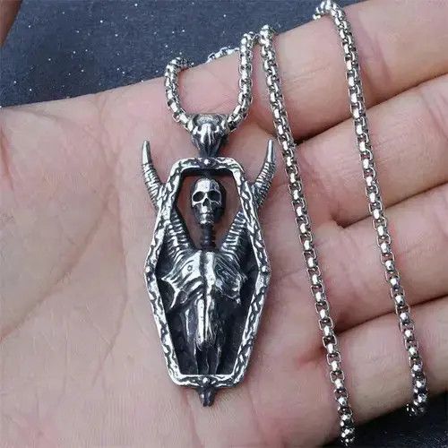 High Sport x Jewelry Stainless Steel Sheephead Skull Necklace Pendant in Silver, Men's