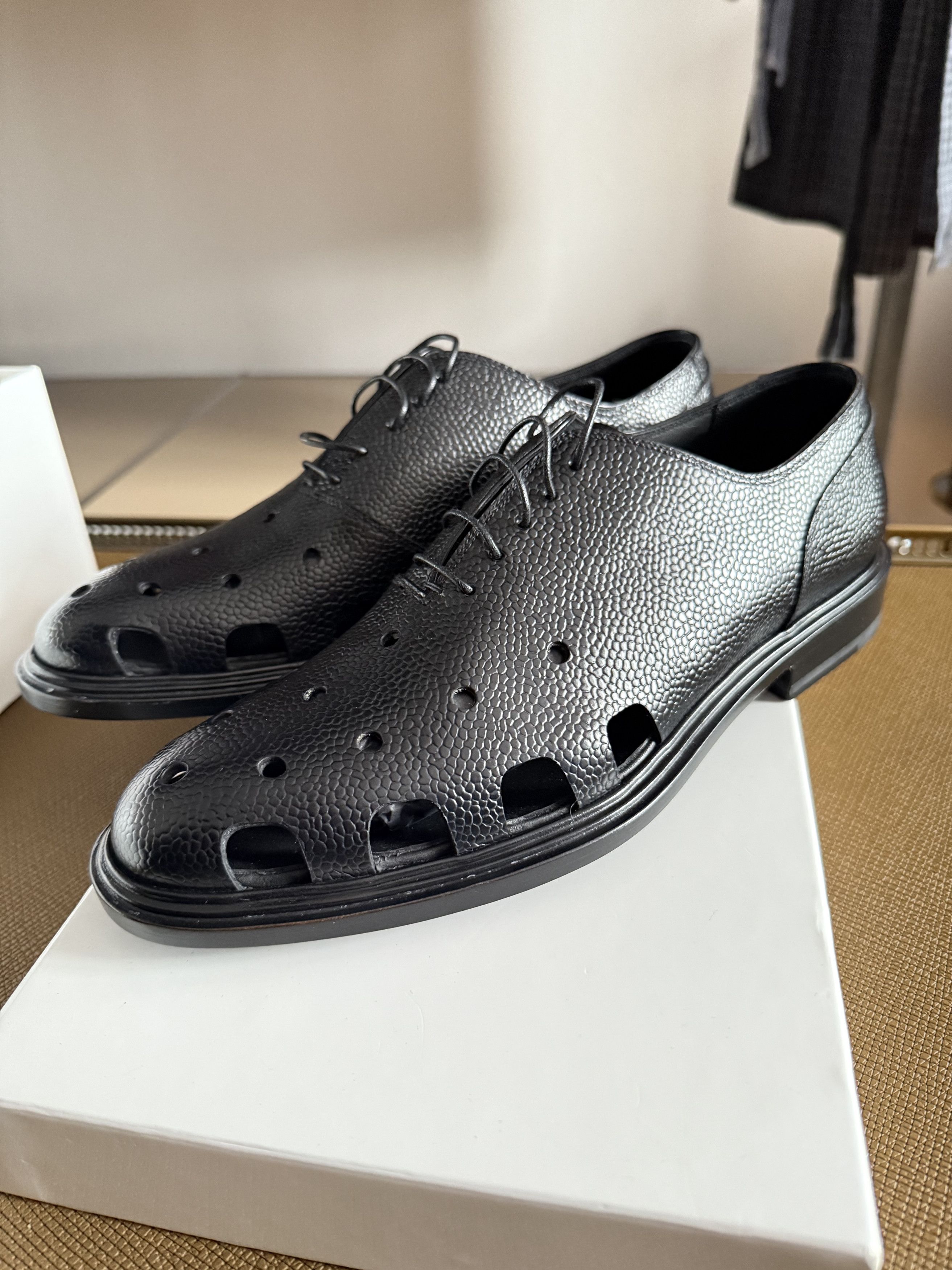 Givenchy GIVENCHY LEATHER SHOES - NEW IN SIZE 41 Size US 8 / EU 41 - 9 Thumbnail