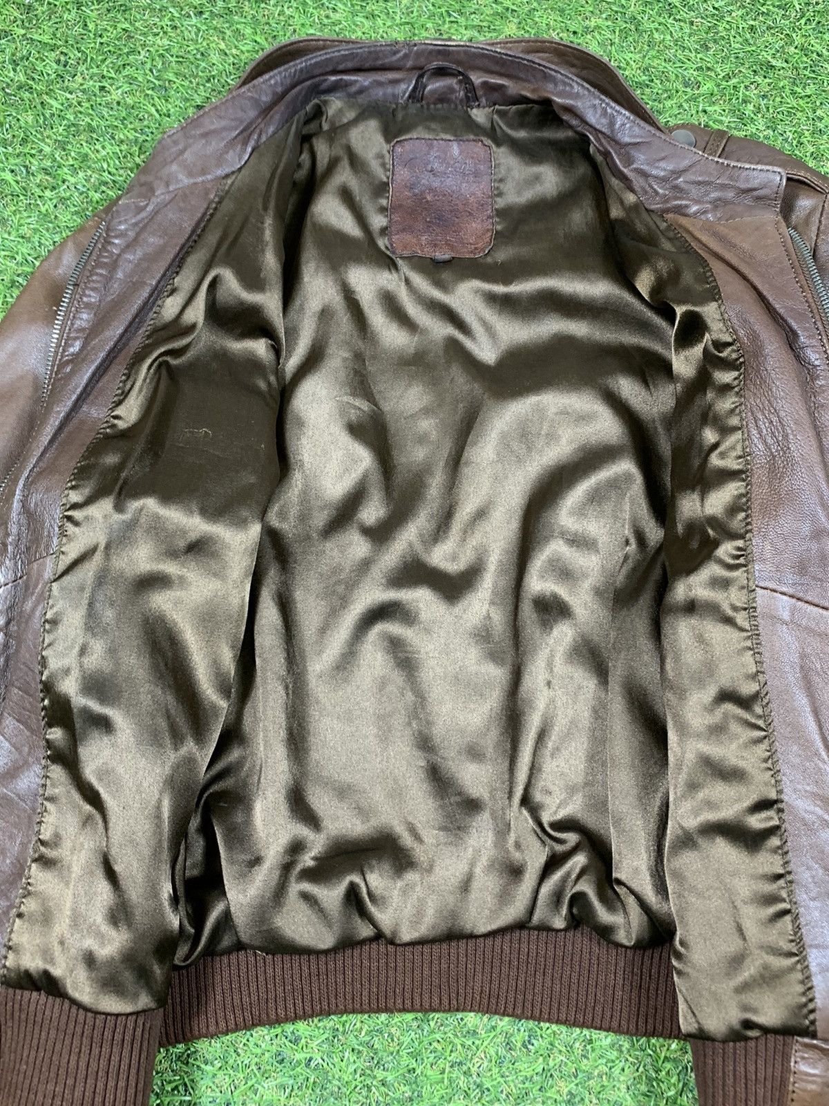Leather Vintage Leather jacket streetwear y2k style size L Size L / US 10 / IT 46 - 3 Thumbnail