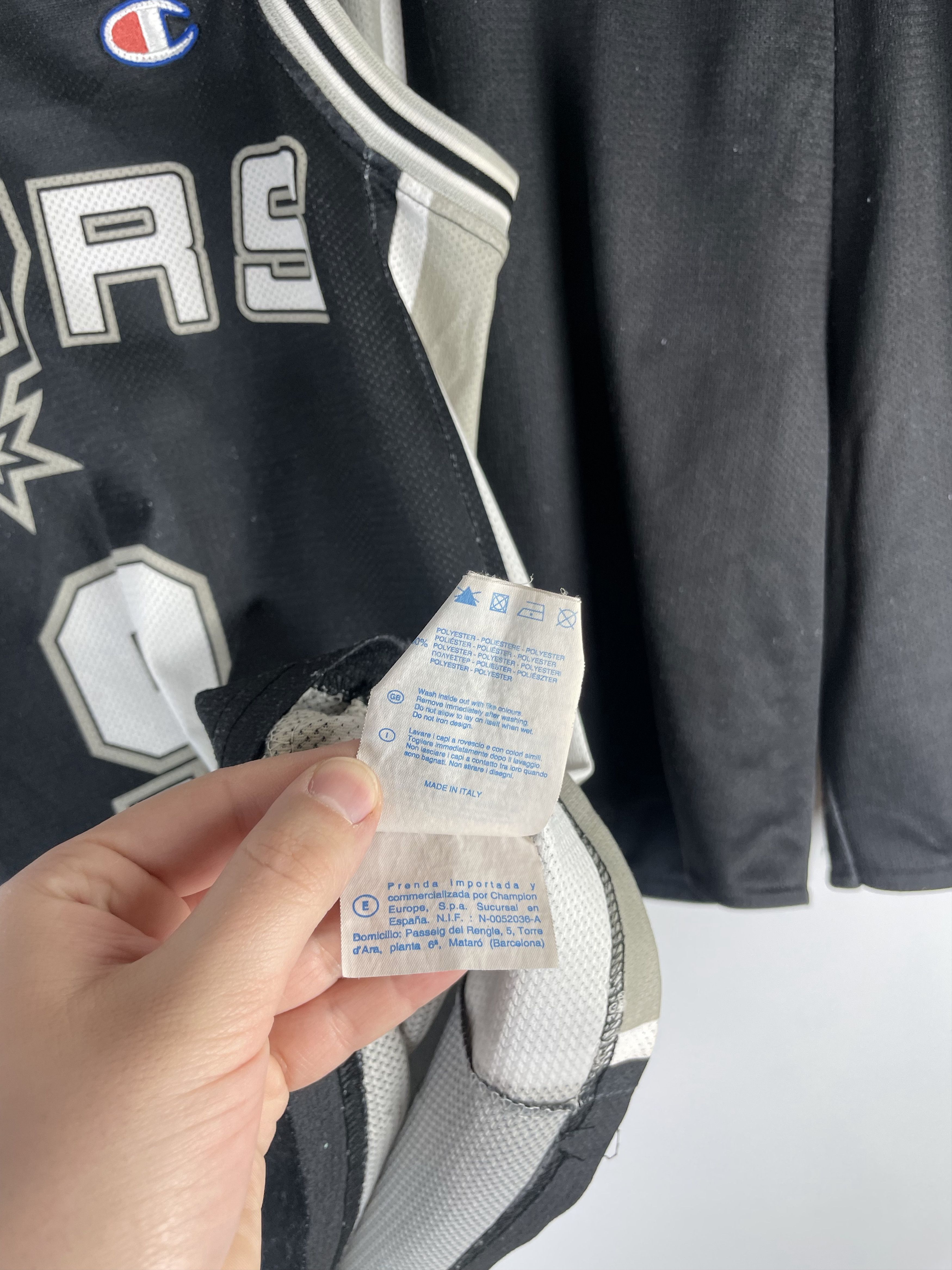 Champion Vintage NBA Spurs 9 Parker Champion Jersey Size US M / EU 48-50 / 2 - 8 Thumbnail