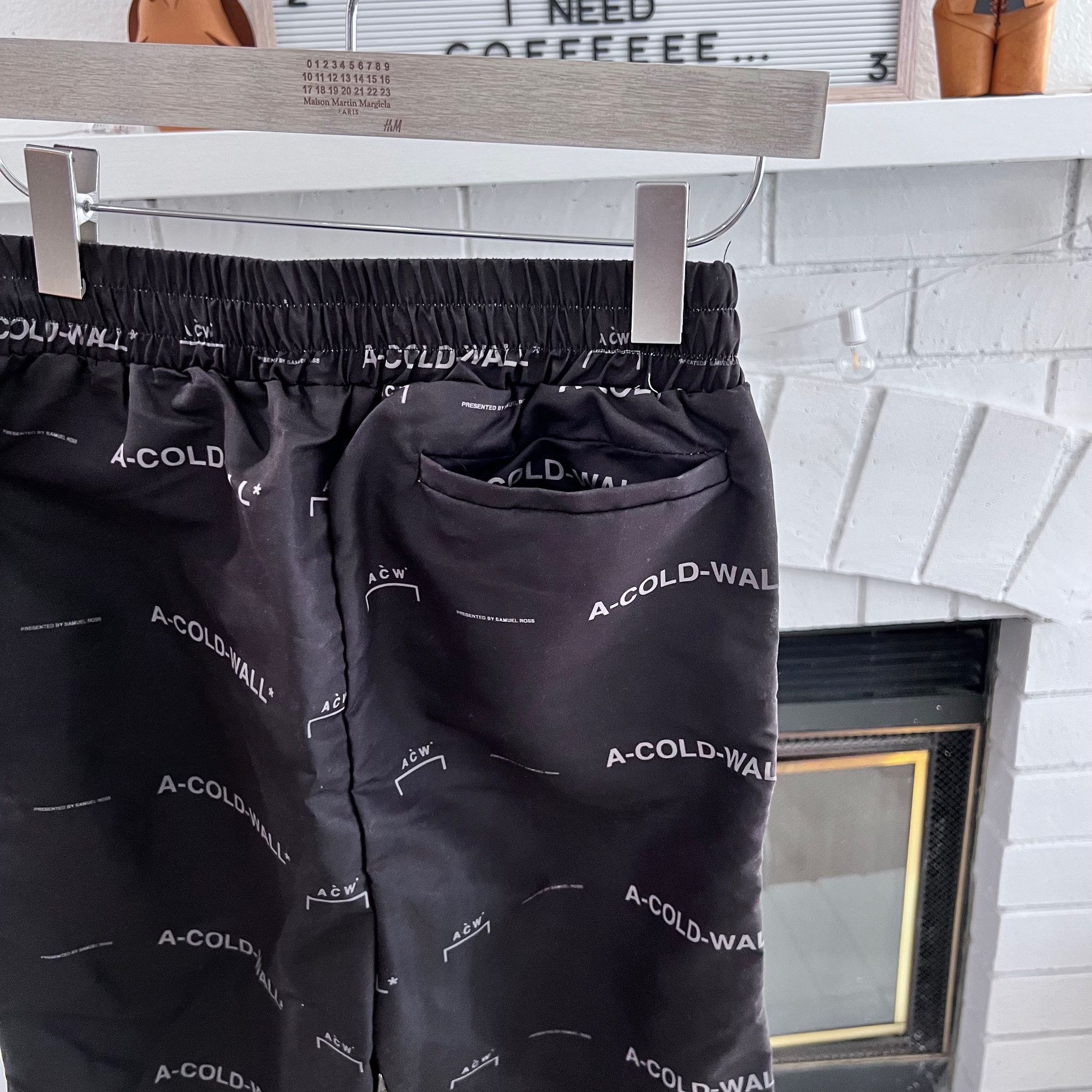 A-COLD-WALL* A-Cold-Wall* Black All-Over Logo Prints Nylon Jogger Pants Size US 30 / EU 46 - 3 Thumbnail