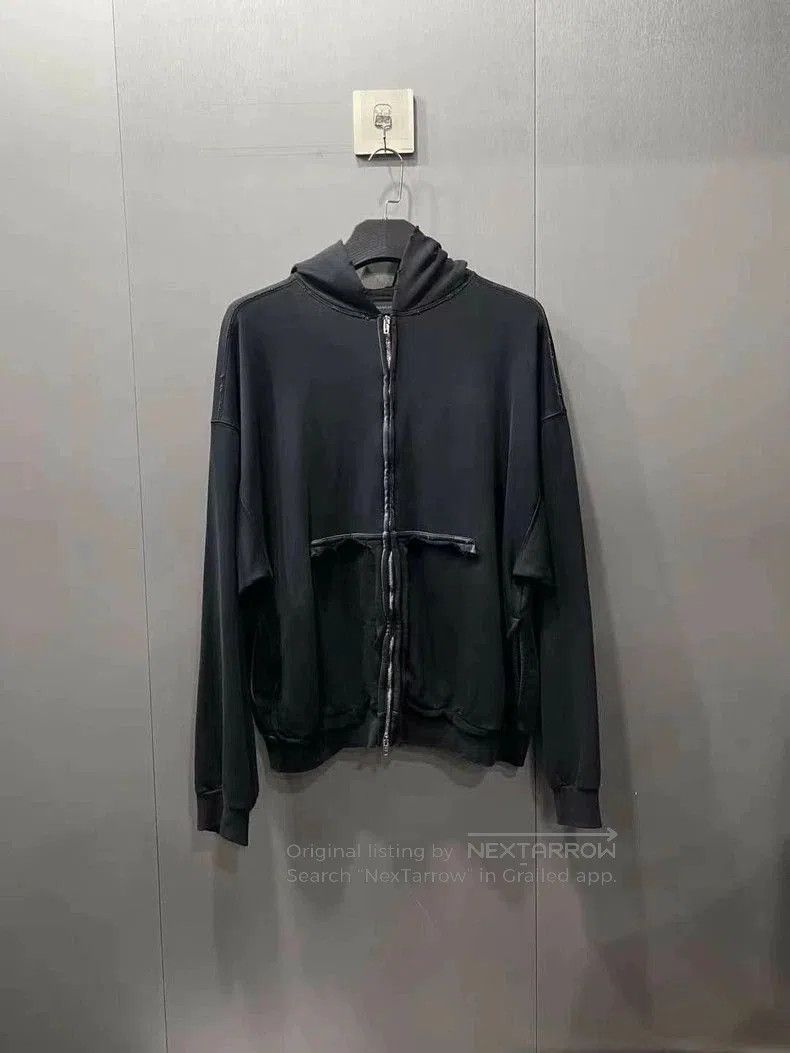 Balenciaga Balenciaga tape Logo zipper destroys hoodie. Size US S / EU 44-46 / 1 - 5 Thumbnail