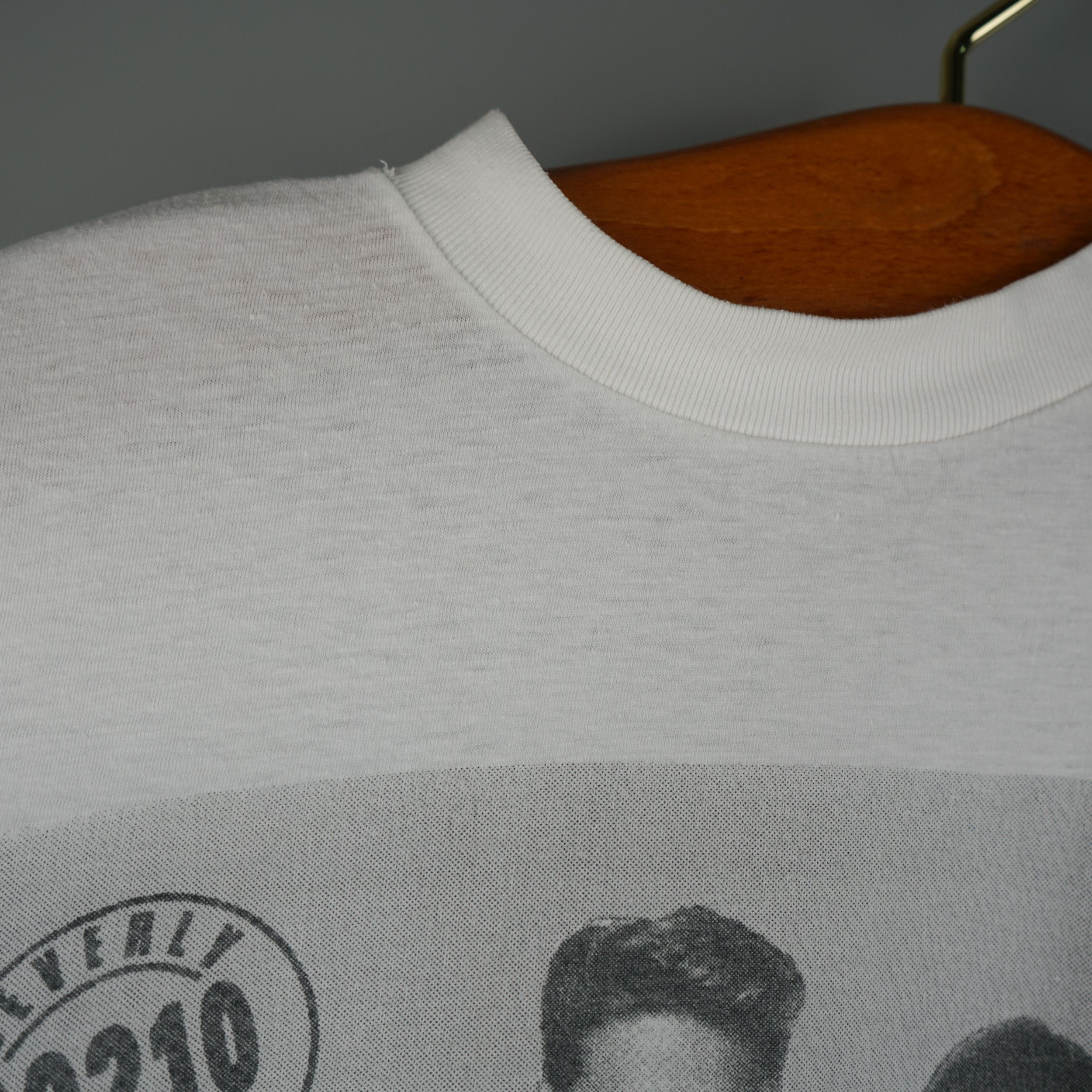 Vintage Vintage 1990 Beverly Hills 90210 TV Show Series T-Shirt Size US L / EU 52-54 / 3 - 11 Thumbnail
