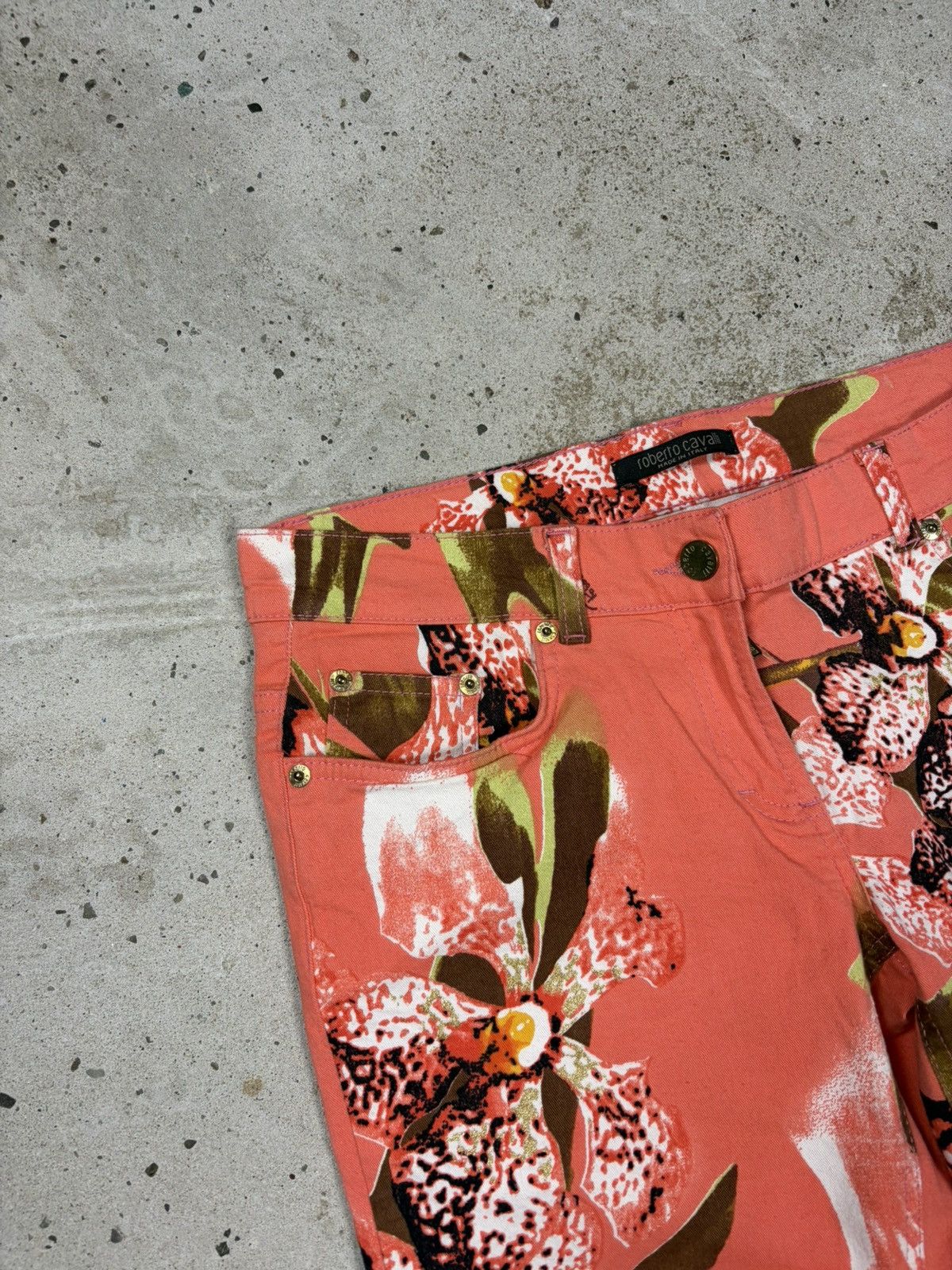 Roberto Cavalli Vintage 2000s Roberto Cavalli Floral Print Cropped Pants Size 31" - 7 Thumbnail