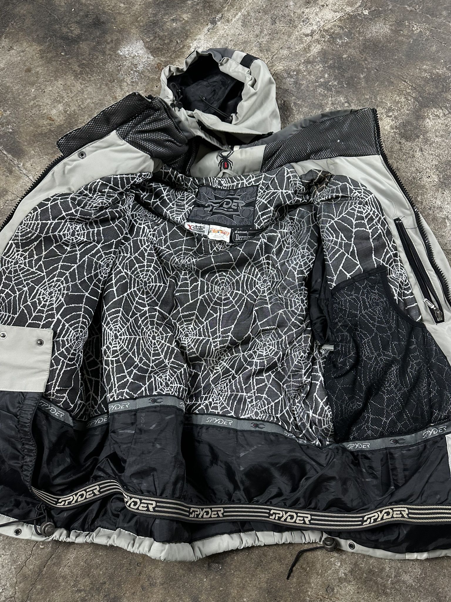 Spyder Spyder X-static Ski Snowboard Insulated Jacket Size US XL / EU 56 / 4 - 8 Thumbnail