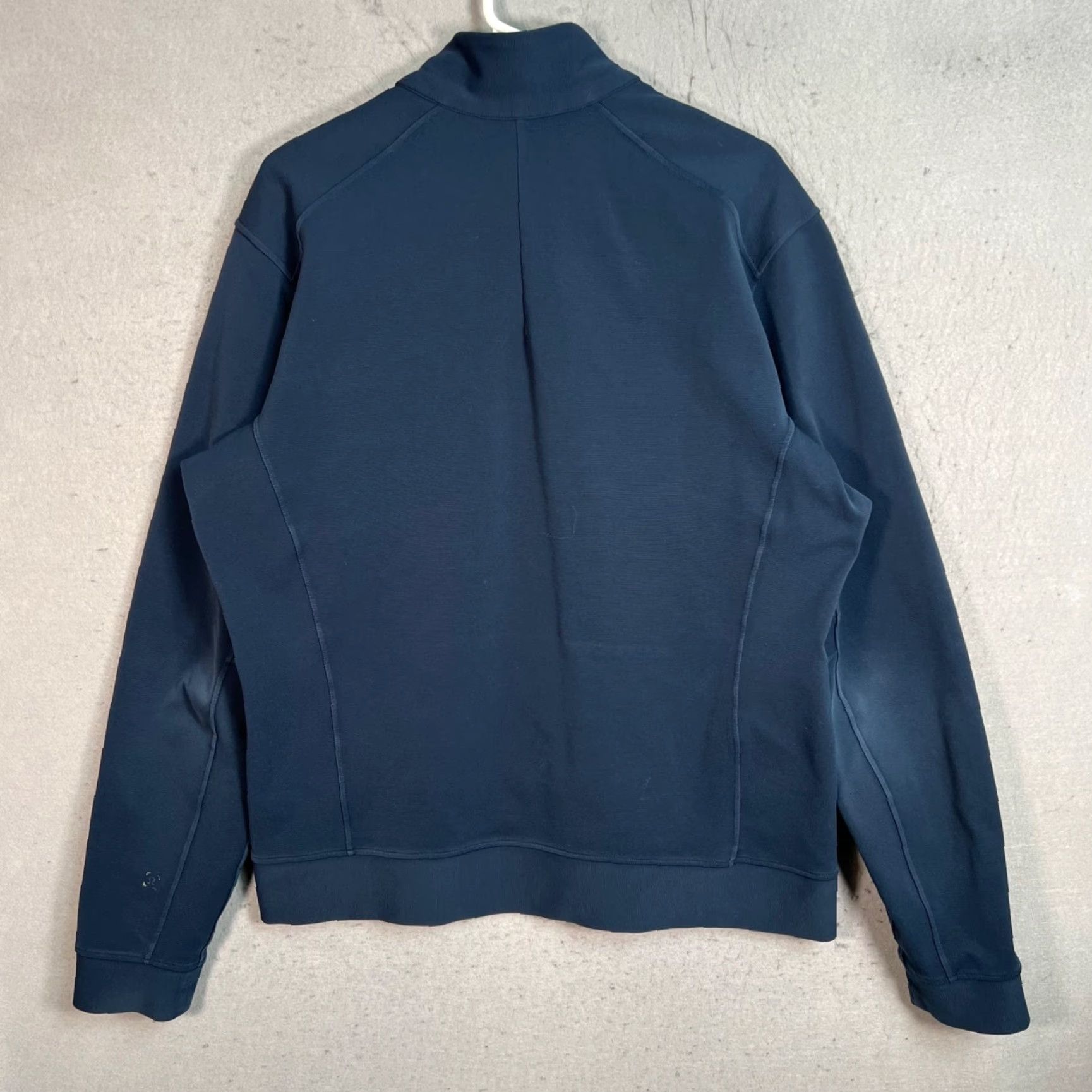 Lululemon Lululemon Jacket Mens Large Navy Full-Zip Blue Running & Jogging Size US L / EU 52-54 / 3 - 2 Thumbnail
