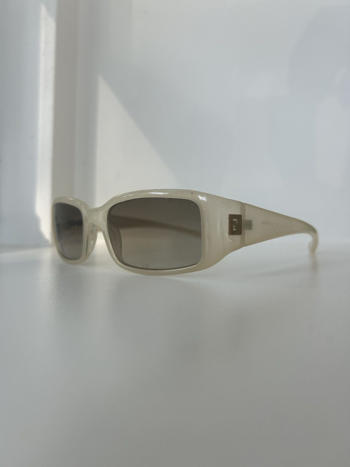 Fendi Fendi Vintage Sunglasses Size ONE SIZE - 2 Thumbnail