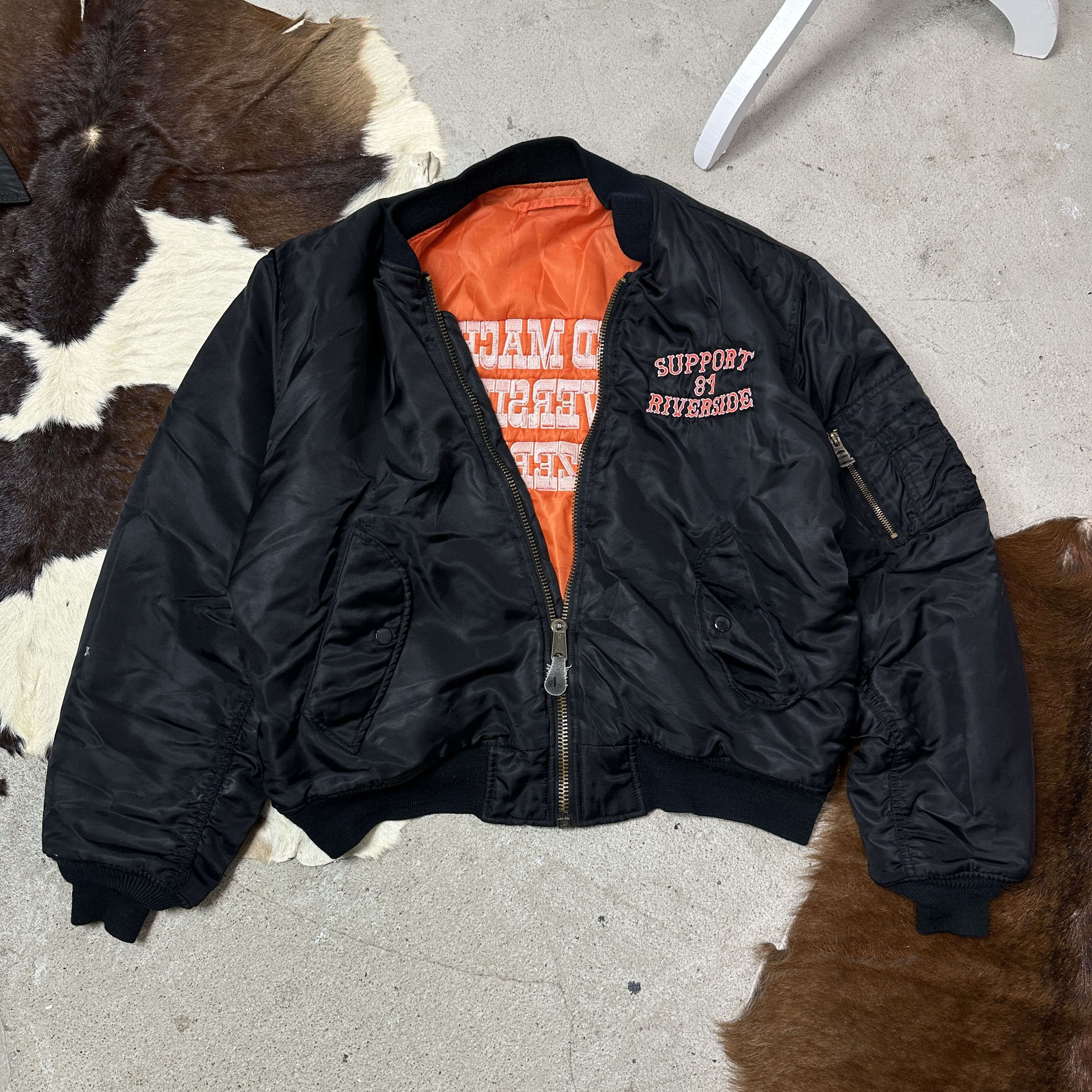 Vintage Vintage Reversible Big Red Machine MA-1 Bomber Jacket Y2K Size US L / EU 52-54 / 3 - 2 Thumbnail