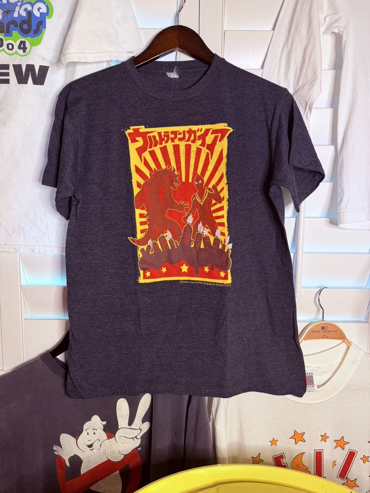 Vintage 1998 ultraman Godzilla vintage T-Shirt Size US M / EU 48-50 / 2 - 4 Thumbnail
