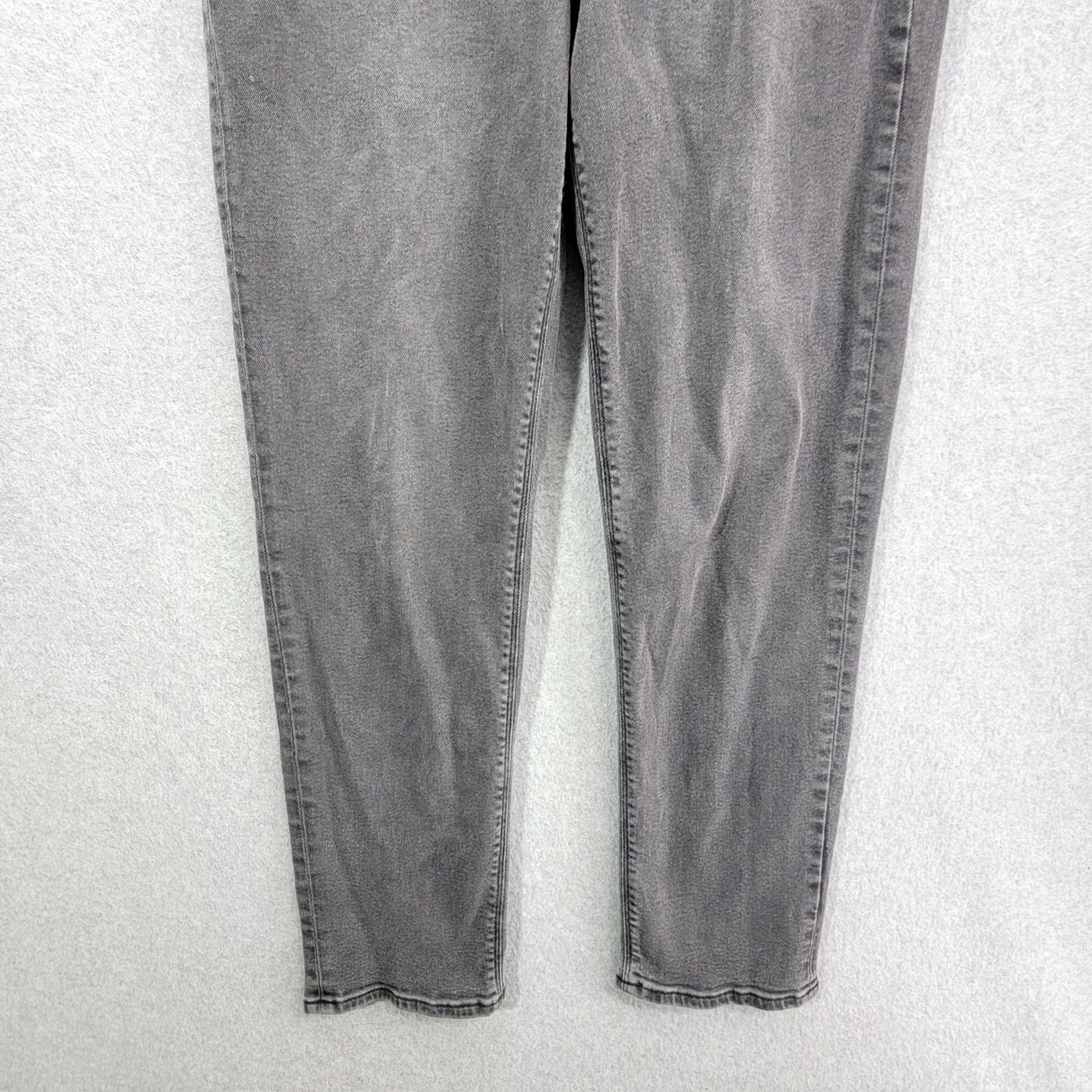 American Eagle Outfitters American Eagle Outfitters Jeans Women 8 Regular Mom Black High Rise Stretch Denim 5-Pocket (Inseam 27) Vintage: No Size 30" / US 8 / IT 44 - 2 Thumbnail