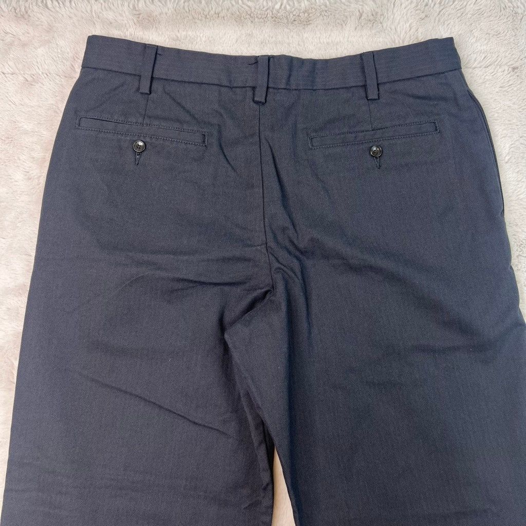 Eddie Bauer Eddie Bauer Chino Pants Mens 36x30 Relaxed Fit Grey Khakis Size US 36 / EU 52 - 6 Thumbnail