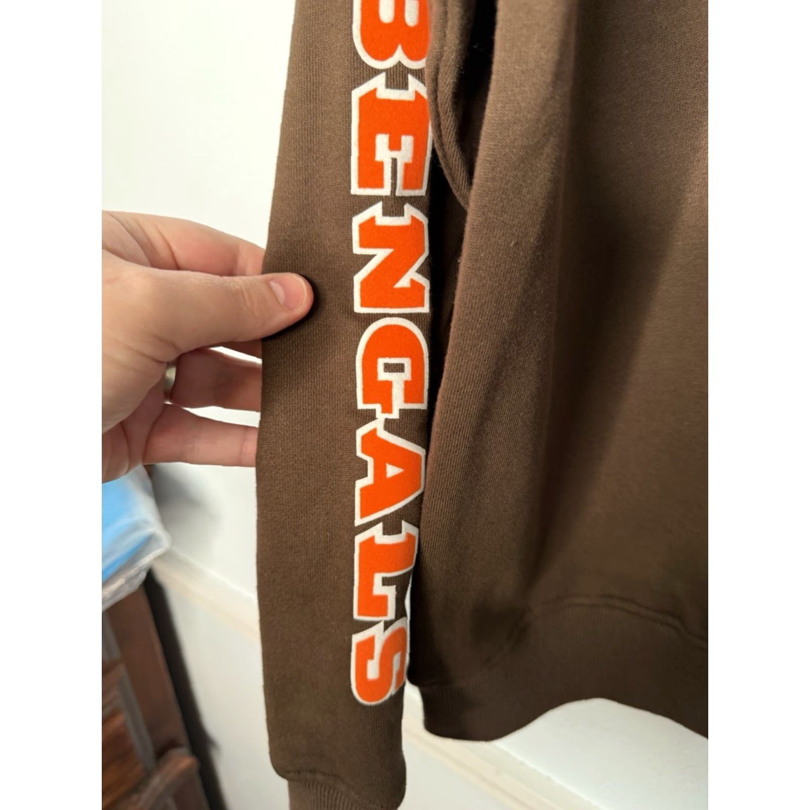 Pro Standard Pro Standard NFL Sweatshirt Cincinnati Bengals Brown Mens Medium Pullover Crew Neck Logo Sweatshirt Size US M / EU 48-50 / 2 - 5 Thumbnail