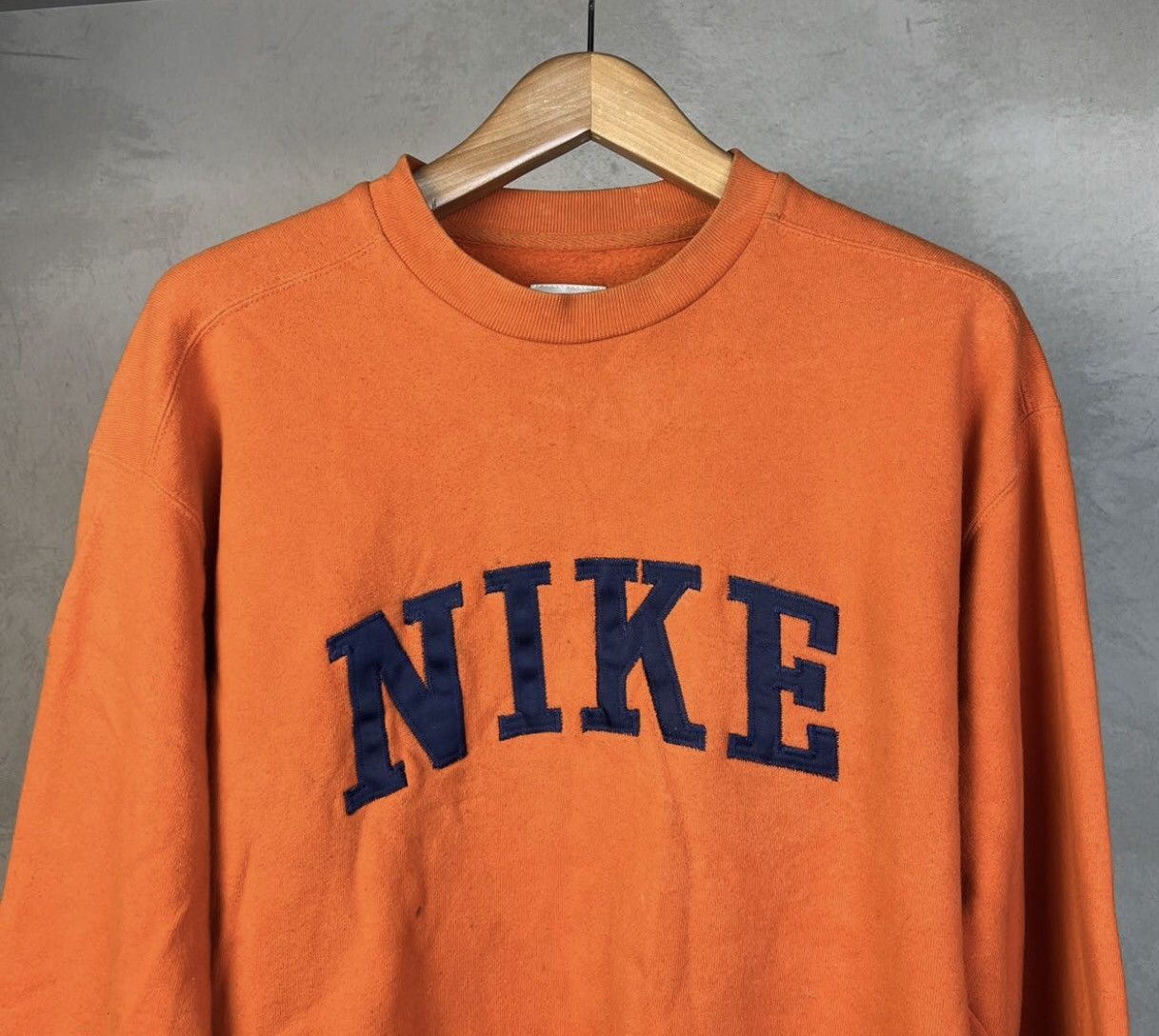 Nike × Vintage Vintage Nike Sweatshirt Big Logo M Size US M / EU 48-50 / 2 - 2 Thumbnail
