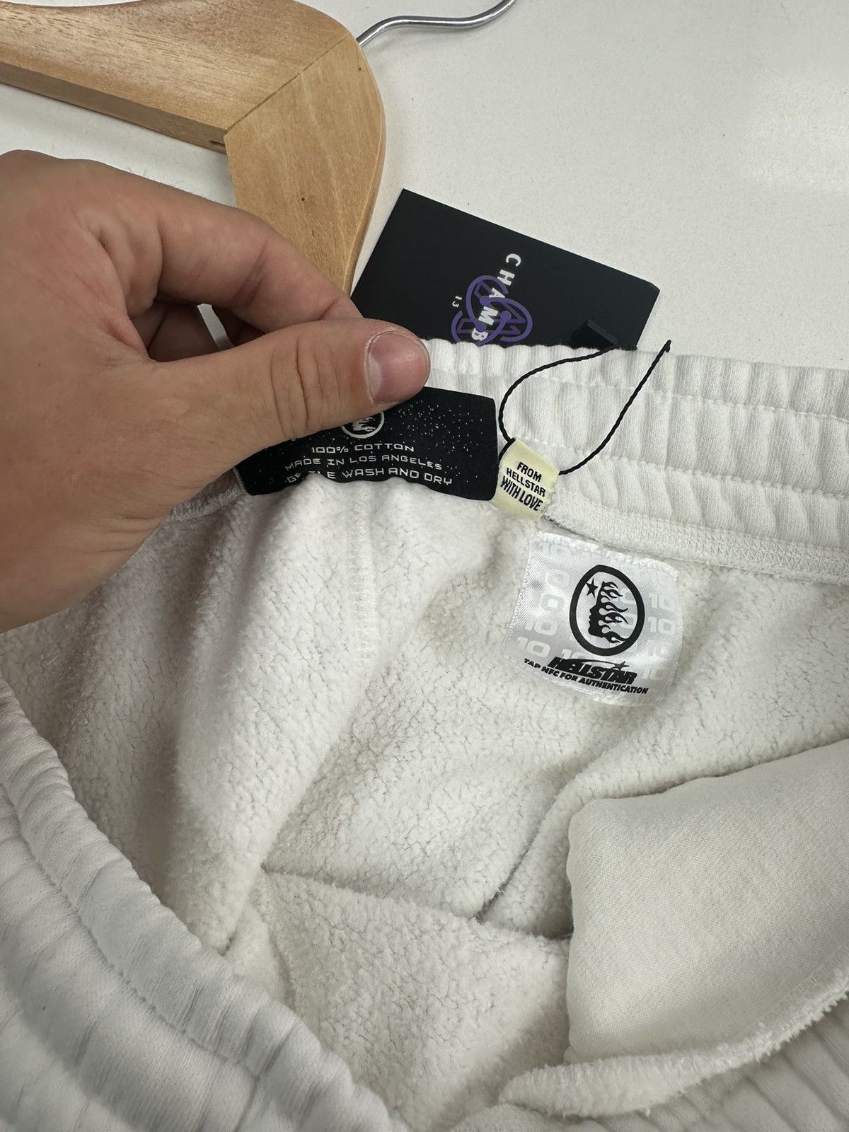 HELLSTAR Hellstar White Classic Logo Sweatpants Size US 36 / EU 52 - 3 Thumbnail