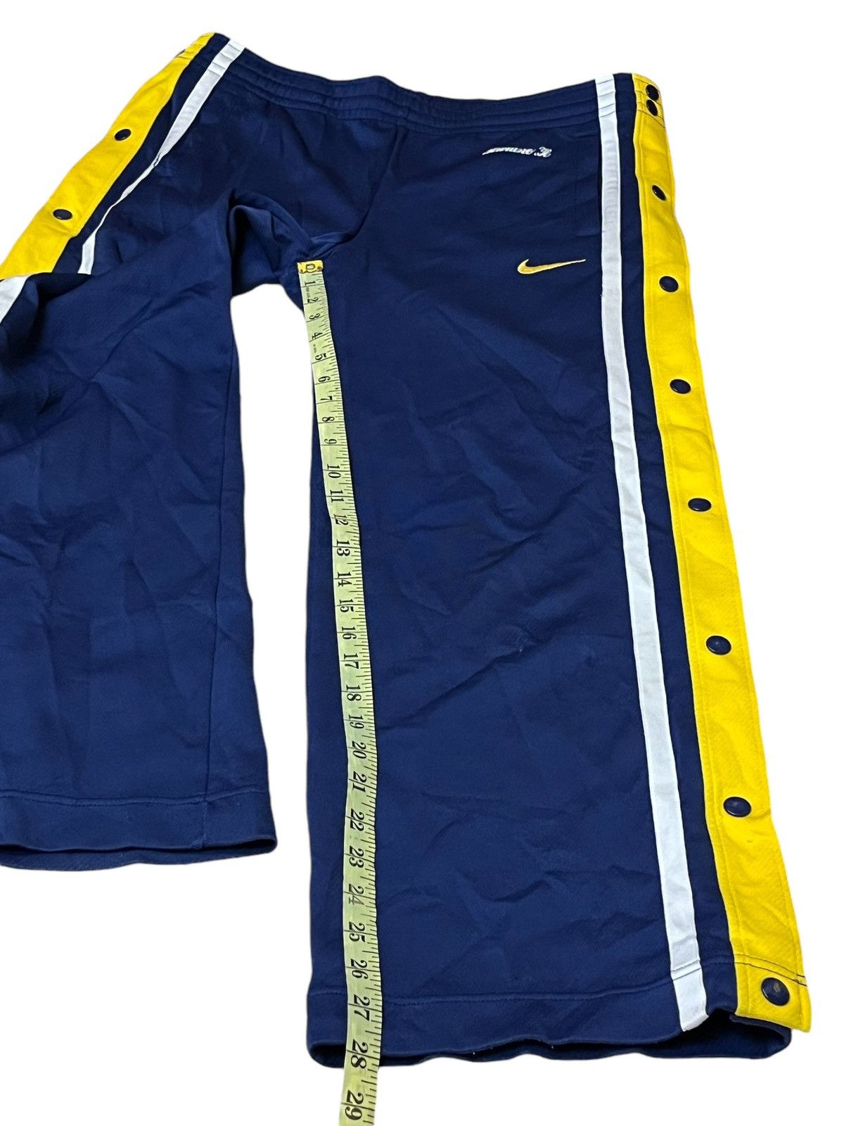 Nike VINTAGE NIKE MADE IN JAPAN TRACKPANTS Size US 36 / EU 52 - 11 Thumbnail