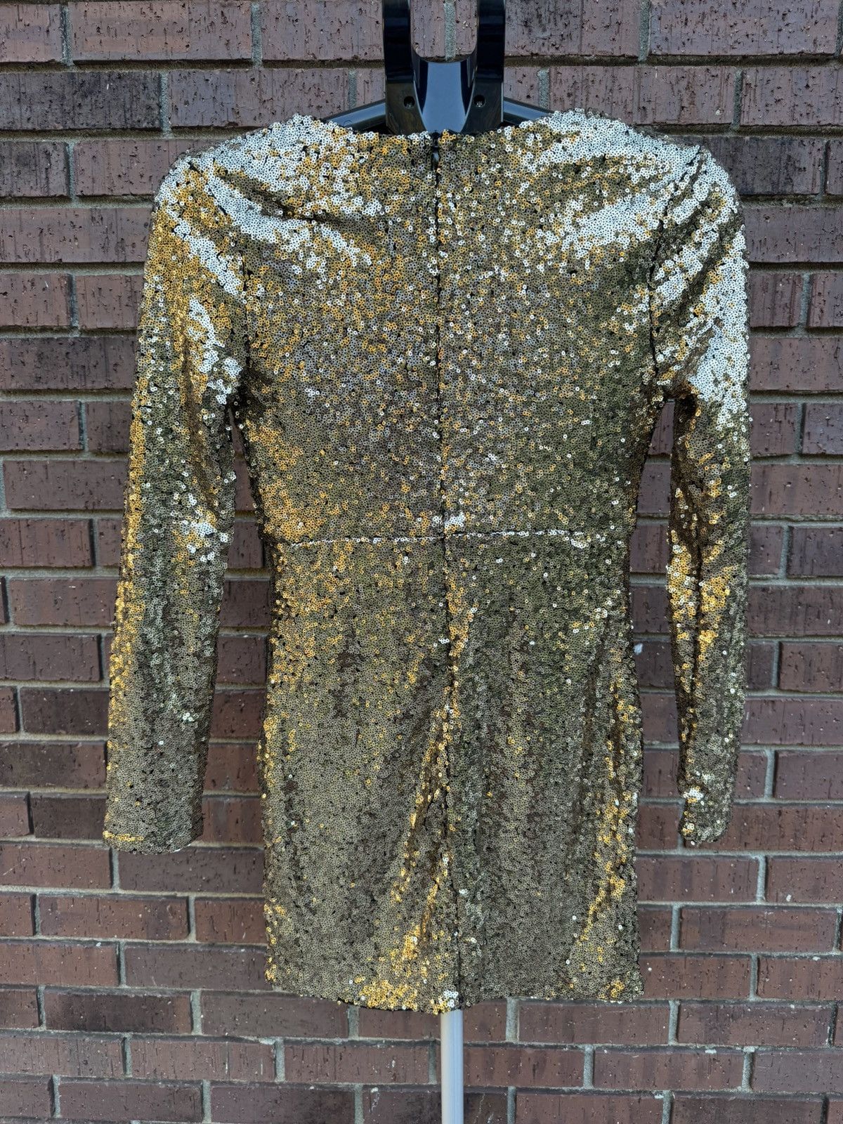 Other Xtaren Gold Sequin Plunge Wrap Mini Dress Womens cocktail Size M / US 6-8 / IT 42-44 - 5 Thumbnail