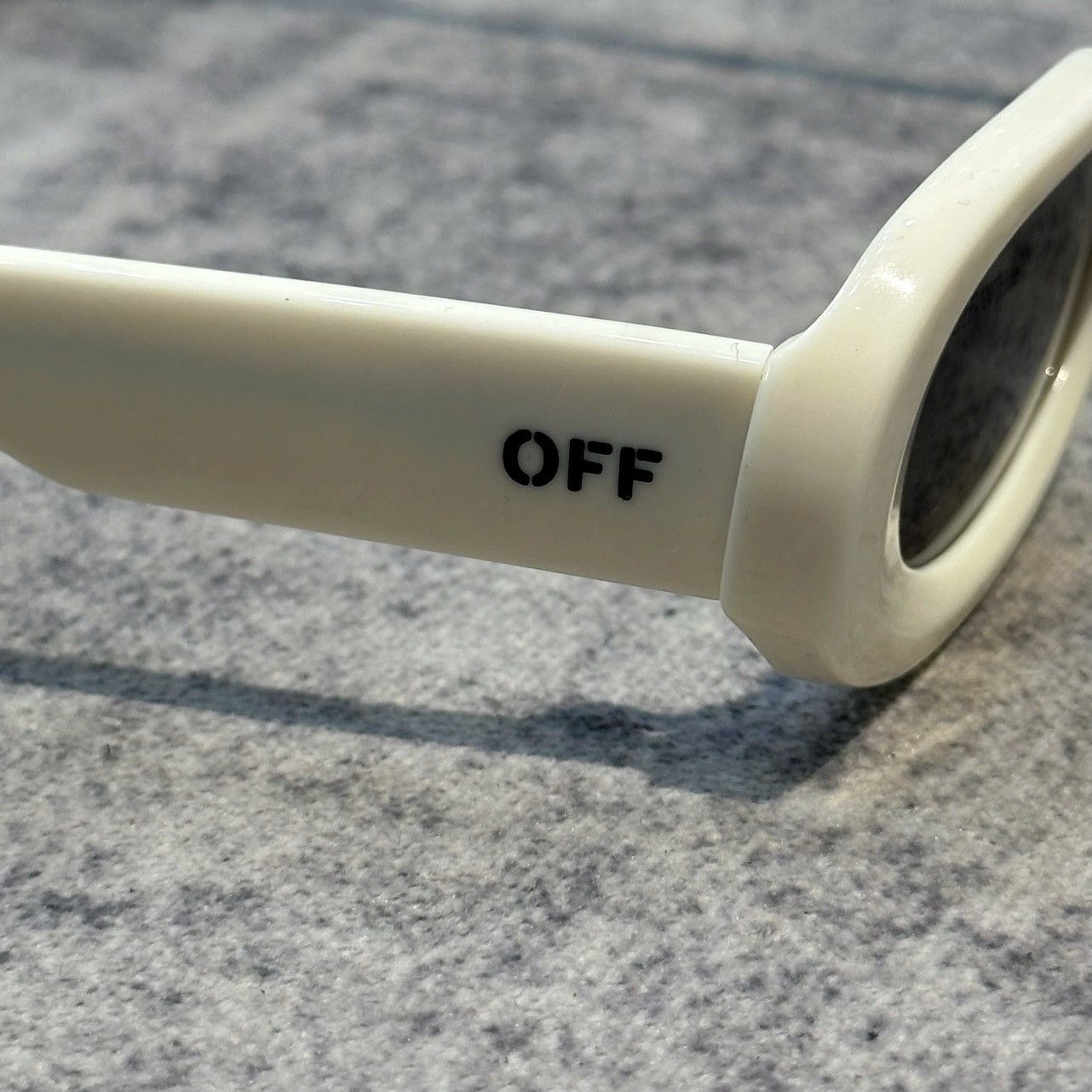 Off-White OFF WHITE AMALFI WHITE SUNGLASSES Size ONE SIZE - 4 Thumbnail