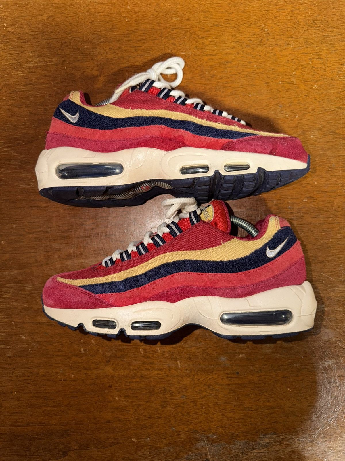 Nike Nike Air Max 95 Premium Red Crush size 8 Size US 8 / EU 41 - 1 Thumbnail