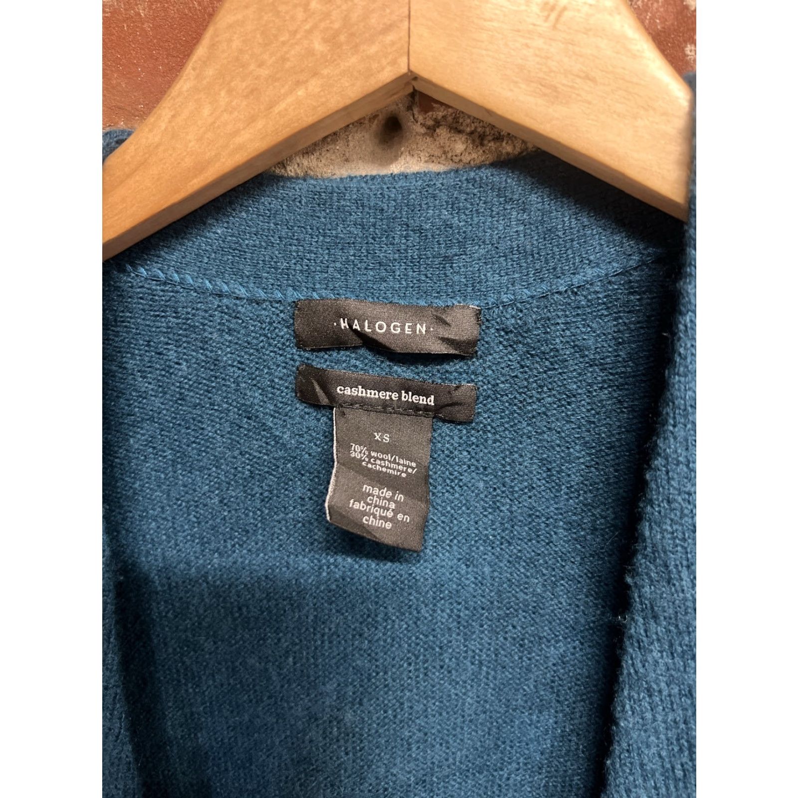 Vintage Halogen Cardigan Sweater Women XS Blue Cashmere Size XS Size XS / US 0-2 / IT 36-38 - 3 Thumbnail