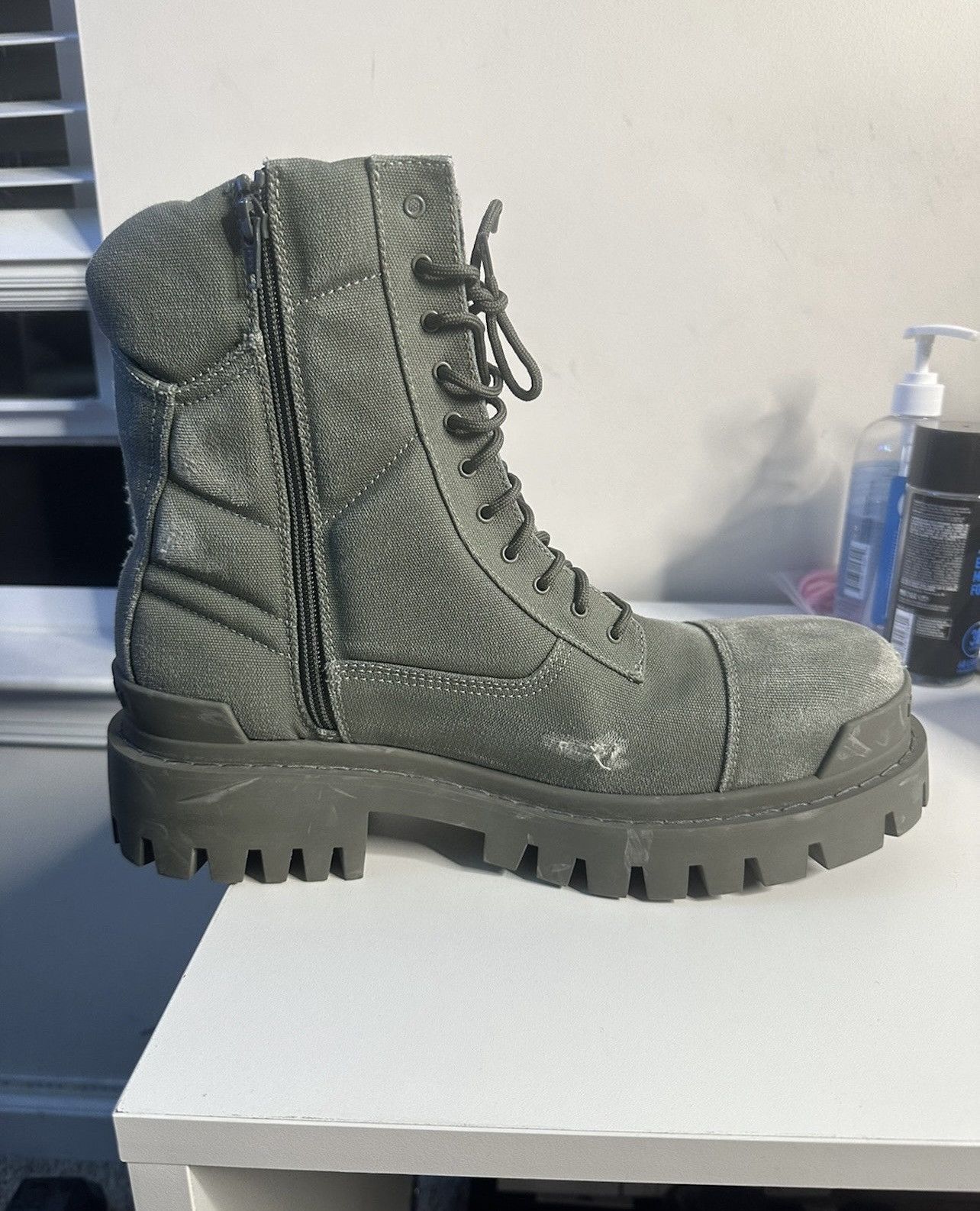 Strike leather boots Balenciaga Black size 40 EU in Leather