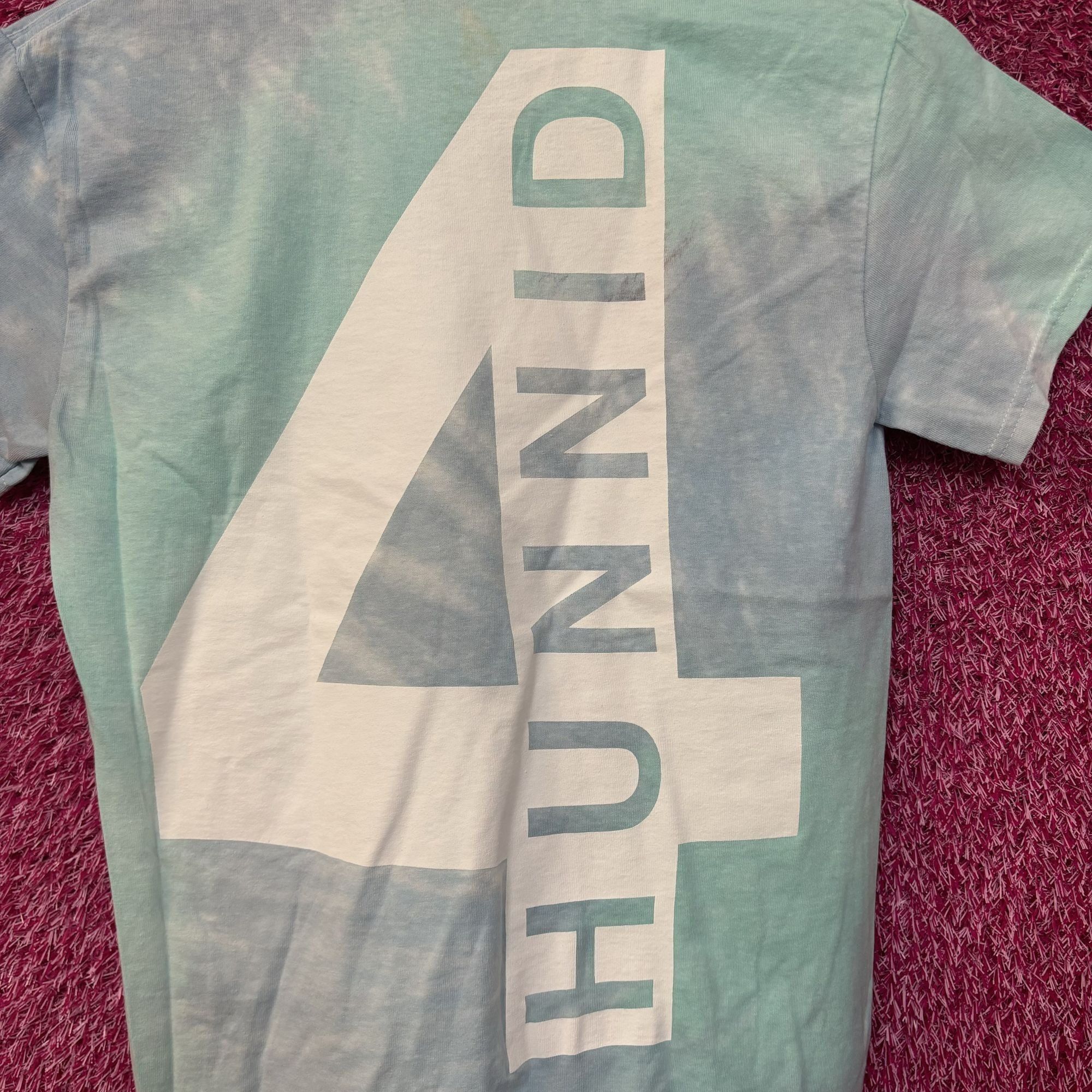 Rap Tees YG 4hunnid Big Logo blue tiedye Tee size small Size US S / EU 44-46 / 1 - 2 Thumbnail