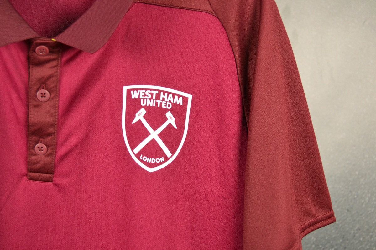 Umbro West Ham United Polo Football Shirt Umbro Soccer Jersey Size US L / EU 52-54 / 3 - 5 Thumbnail