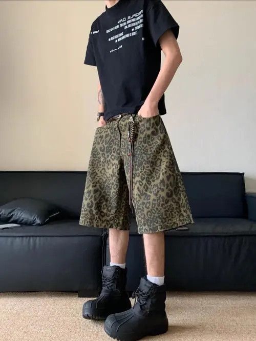 VIBE Leopard Baggy Loose Jorts Shorts Size US 36 / EU 52 - 1 Thumbnail