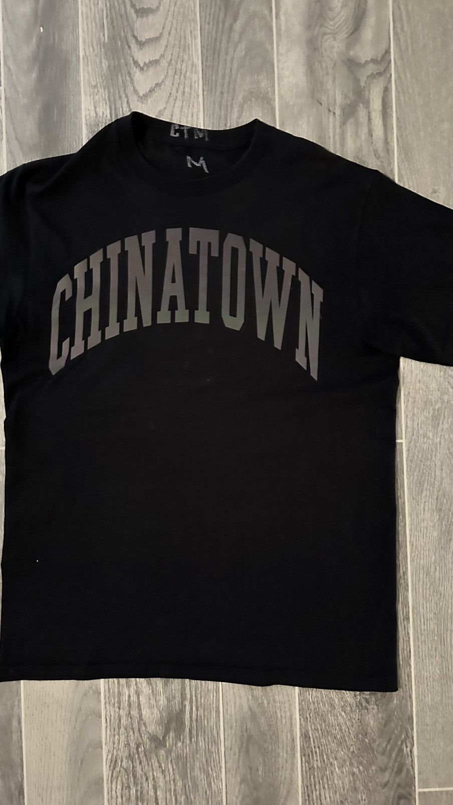 Market Iridescent Chinatown Market Arch Logo Tee size Medium Size US M / EU 48-50 / 2 - 1 Thumbnail