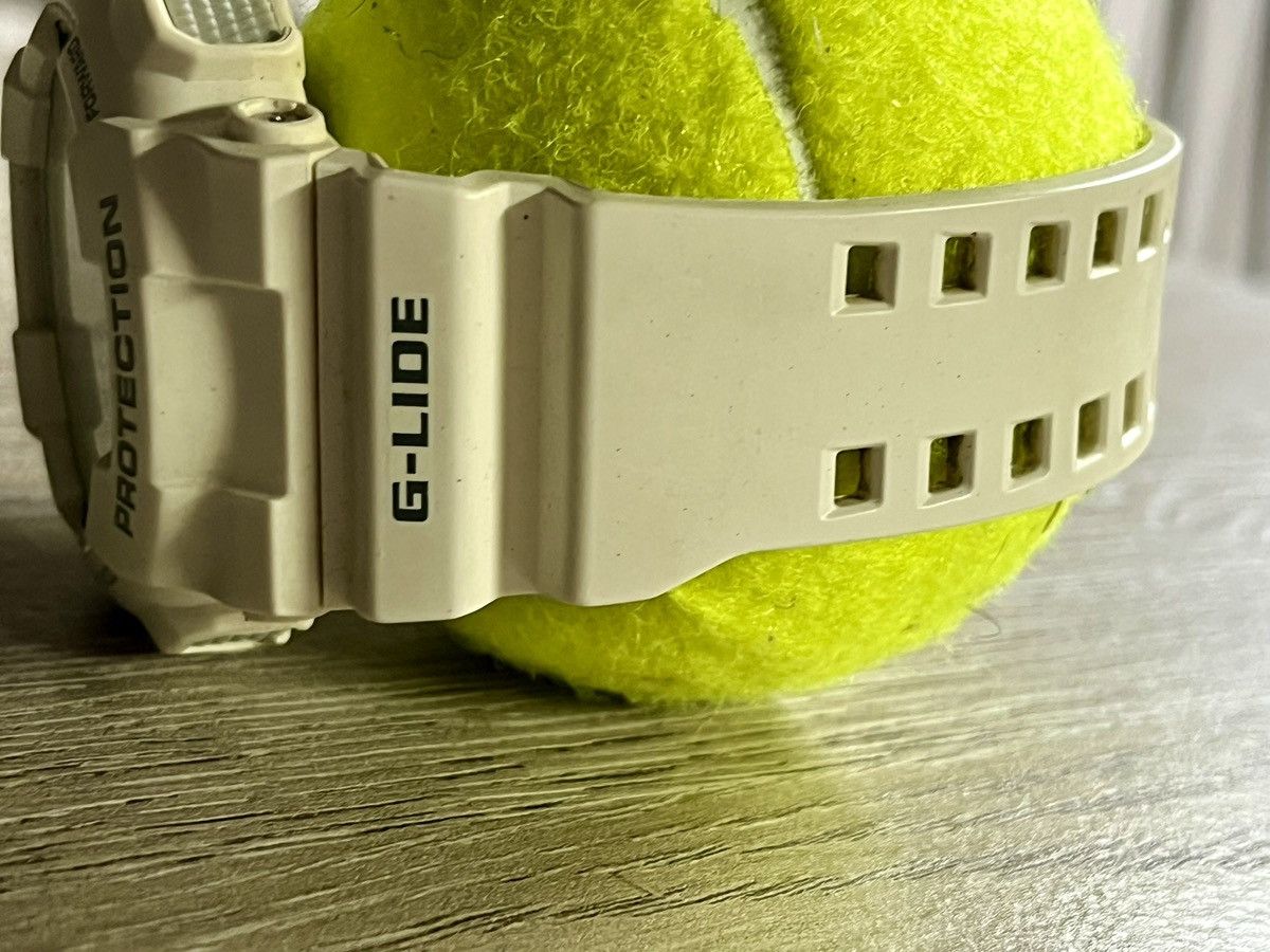 G Shock White G-Shock digital watch Size 44 - 9 Thumbnail
