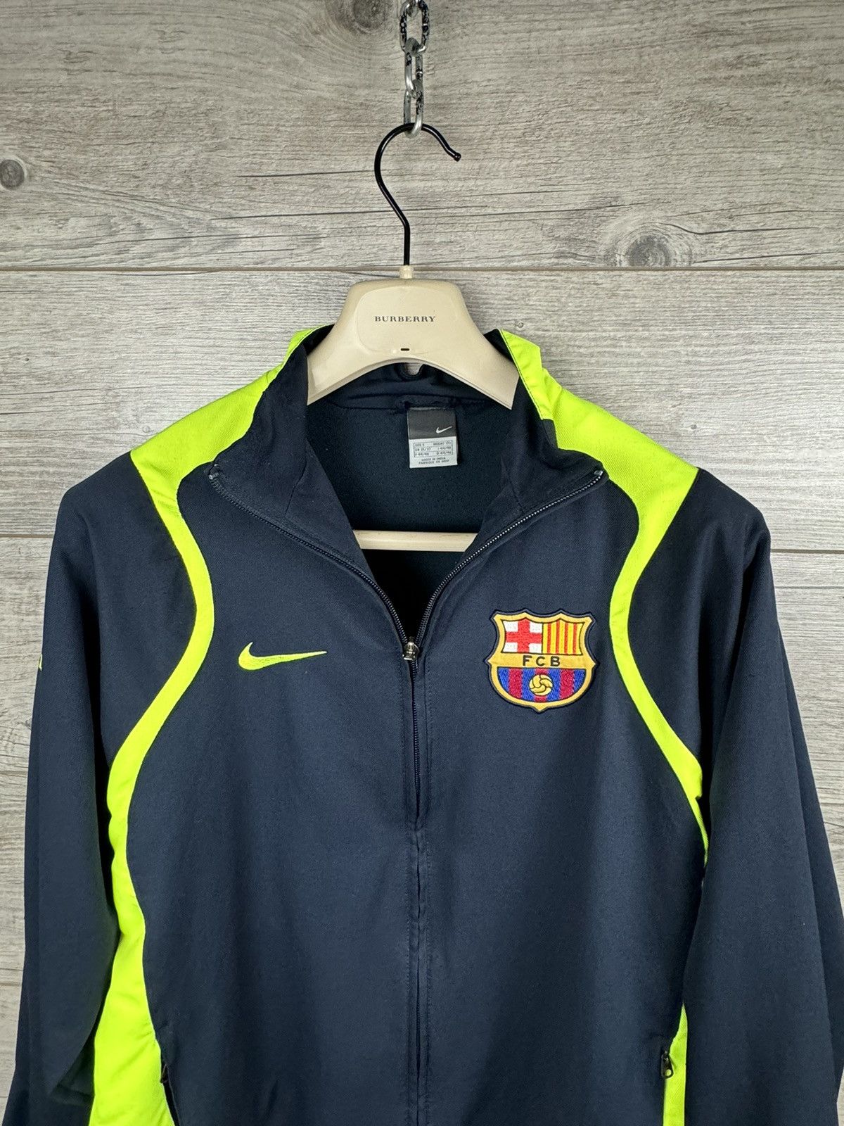 Nike 2005-06 Barcelona Nike Track Jacket Size S Size US S / EU 44-46 / 1 - 9 Thumbnail