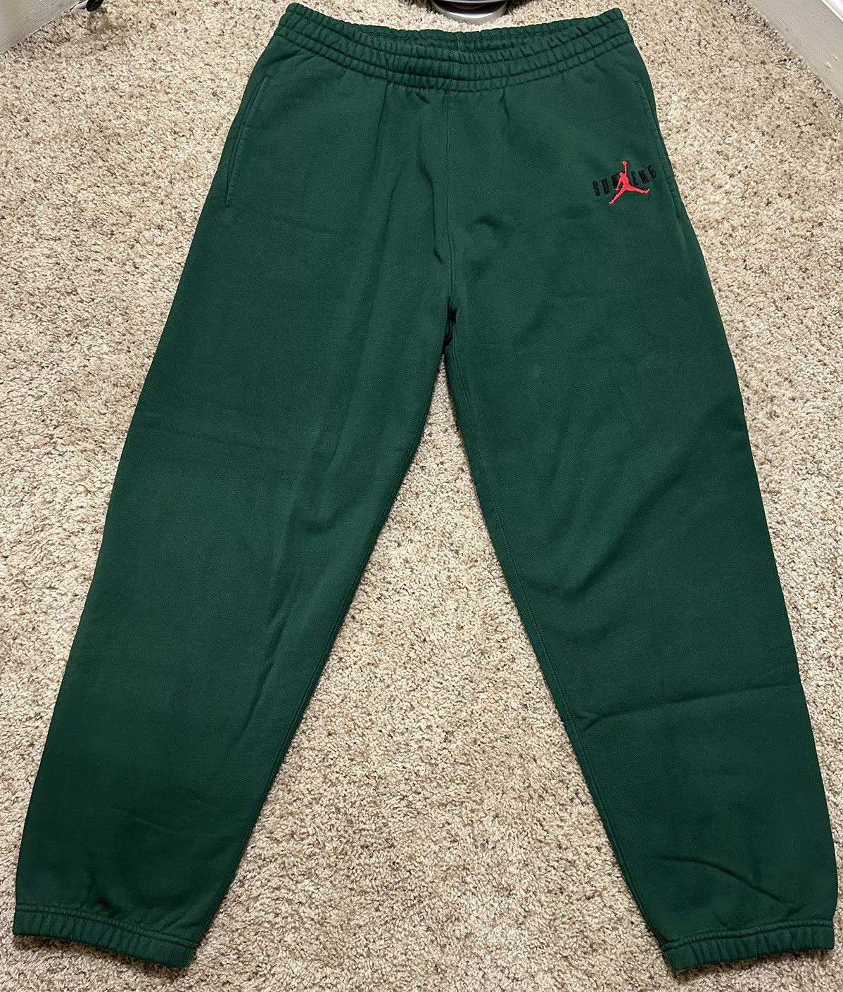 Supreme®/Jordan® Sweatpant Supreme Jordan Sweatpant (FW24) - $148