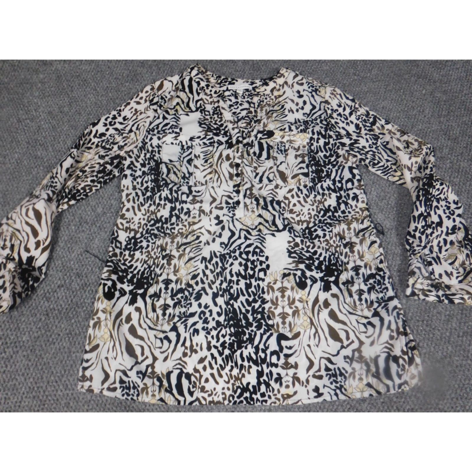 Vintage Notations Blouse Women Small Brown Crew Neck Long Sleeve Pullover Button Casual Polyester Down Knit/Stretch Size S / US 4 / IT 40 - 5 Thumbnail