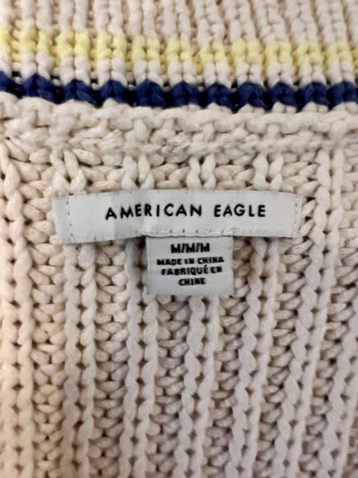 American Eagle Outfitters American Eagle Cable Knit Sweater Vest size Medium Size M / US 6-8 / IT 42-44 - 2 Thumbnail