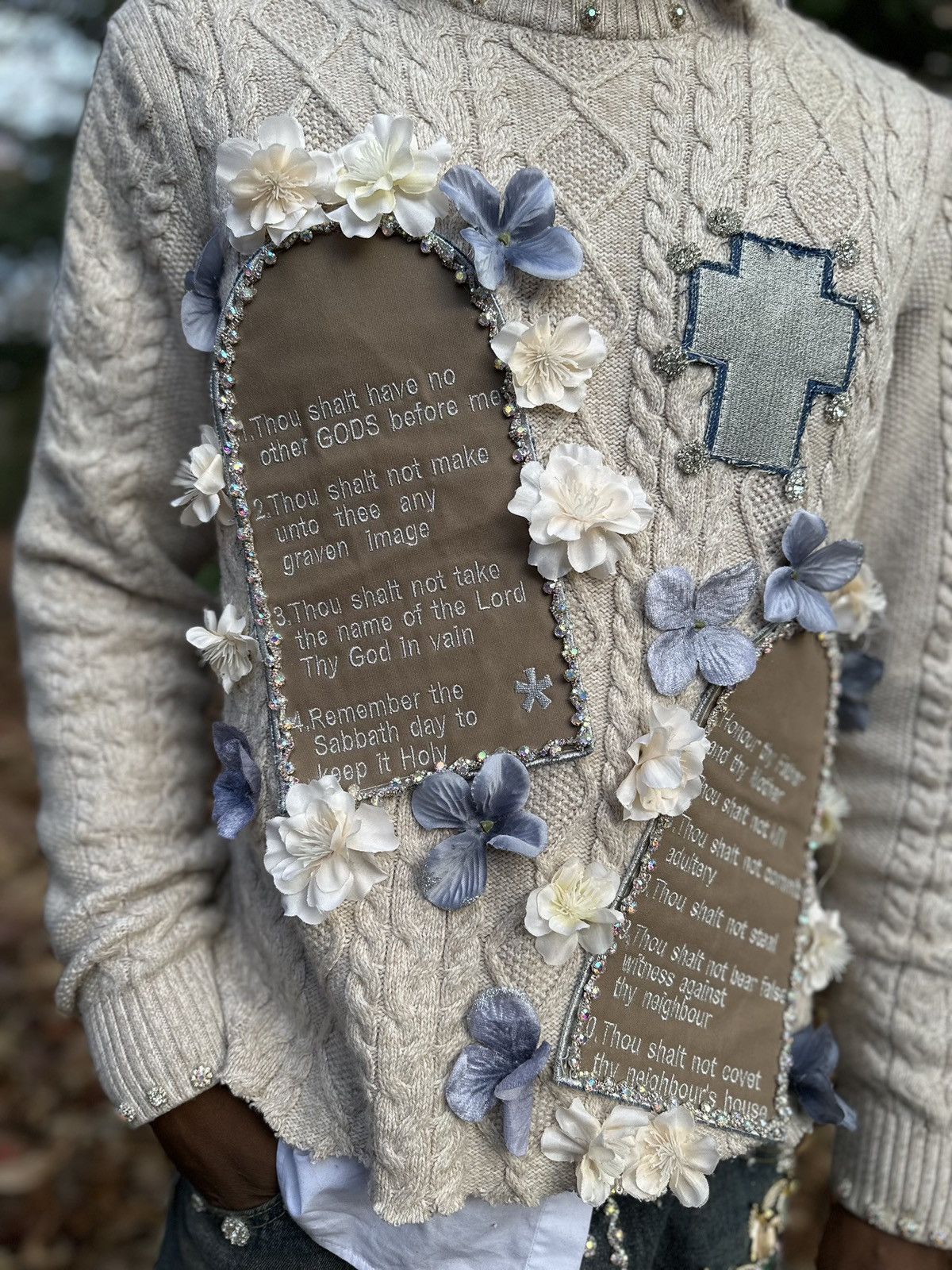Japanese Brand Jeweled DECALOGUE 💎 Tan Sweater SAMPLE Size US M / EU 48-50 / 2 - 3 Thumbnail