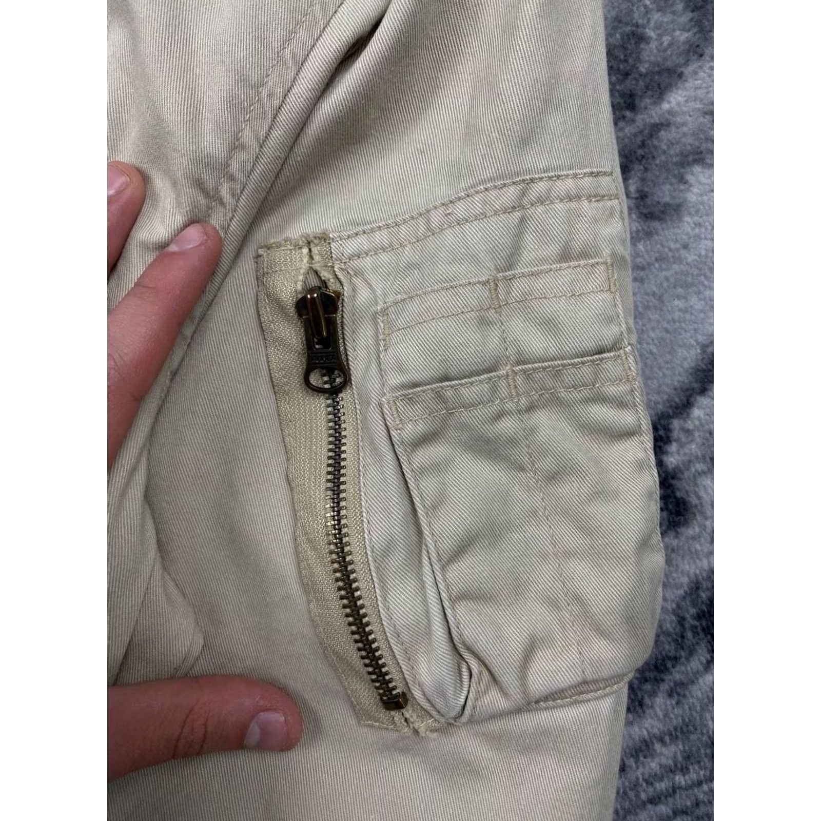Avirex VINTAGE Avirex Bomber Jacket Men Size M Beige Made In Japan Size US M / EU 48-50 / 2 - 7 Thumbnail