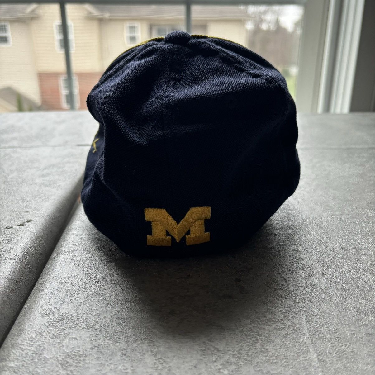 Nike Y2k nike team u of m michigan fitted hat Size ONE SIZE - 5 Thumbnail