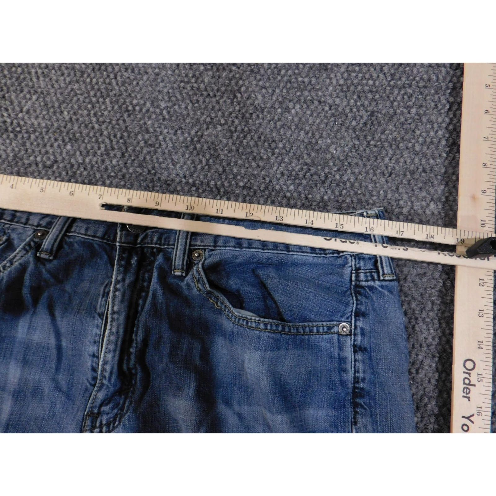 Levi's **Levi's 514 Men's Blue Straight Leg Distressed Jeans W34 L32** User: Levi's 514 Men's Blue Straight Leg Distressed Jeans W34 L32 Size US 34 / EU 50 - 5 Thumbnail