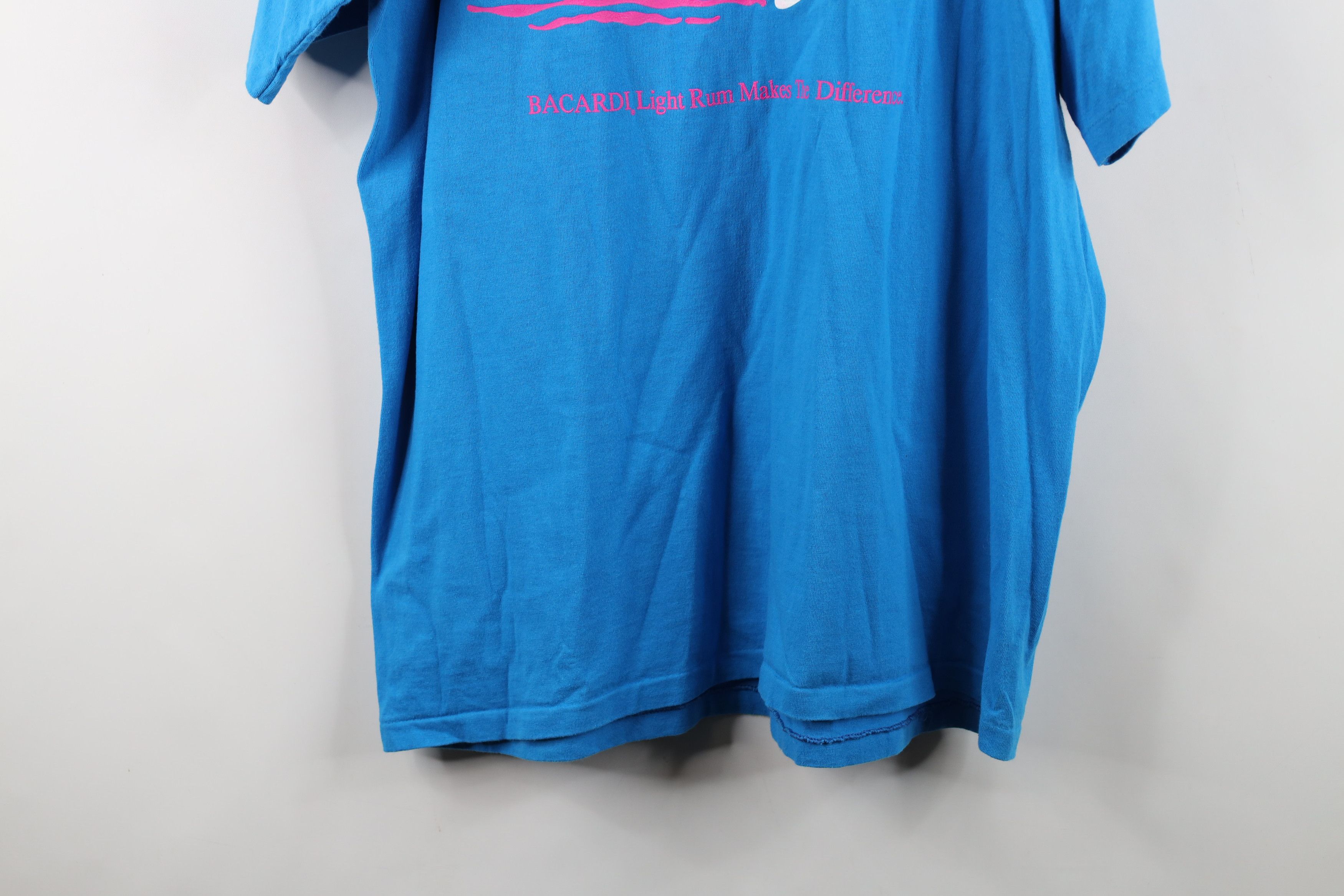 Vintage Vintage 90s Bacardi Rum Breezer Spell Out Pocket T-Shirt USA Size US XL / EU 56 / 4 - 15 Thumbnail