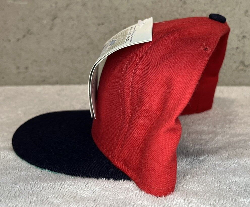MLB Vintage NWT Boston Red Sox Cooperstown Collection Size 7 ½ Size ONE SIZE - 8 Thumbnail