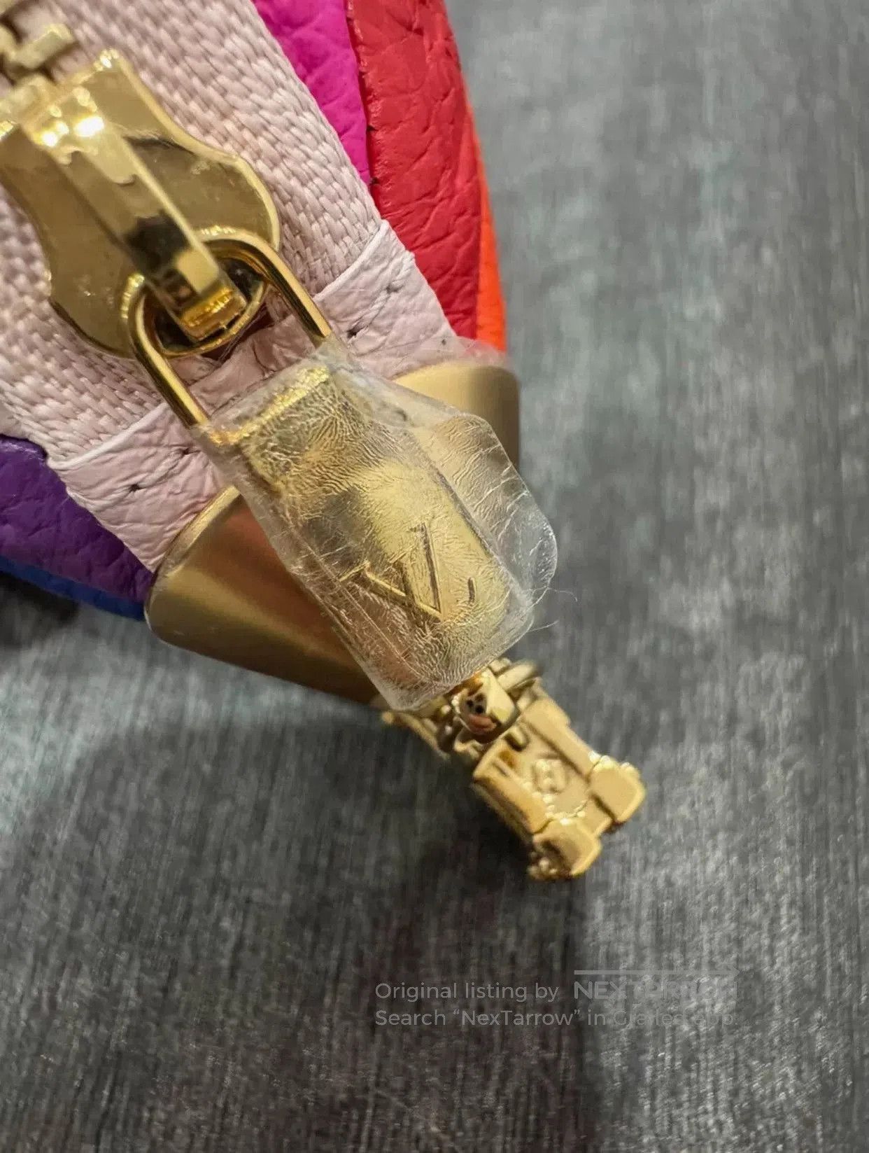 Louis Vuitton Louis Vuitton Hot Air Balloon Keychain. Size ONE SIZE - 7 Thumbnail